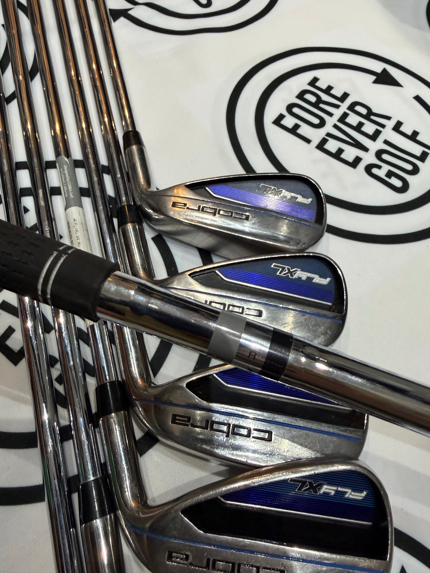 COBRA FLY XL IRONS / 5 - SW / Mens RH / Regular Flex