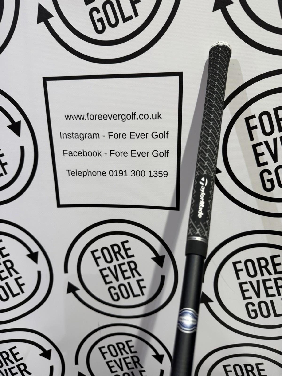 TAYLORMADE Qi35 MAX LITE 5 HYBRID / 27 Deg / RH / 50g R2 Soft Reg Flex / MINT