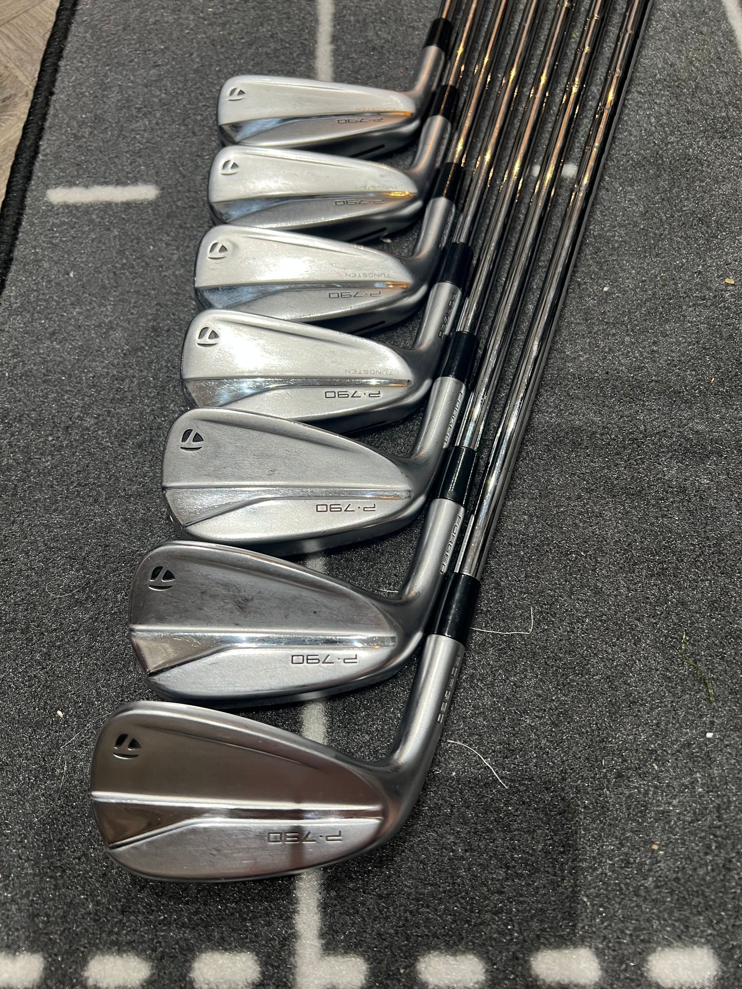 TAYLORMADE P790 IRONS (2021), / 4 - PW / Mens LH / 105g Reg Flex