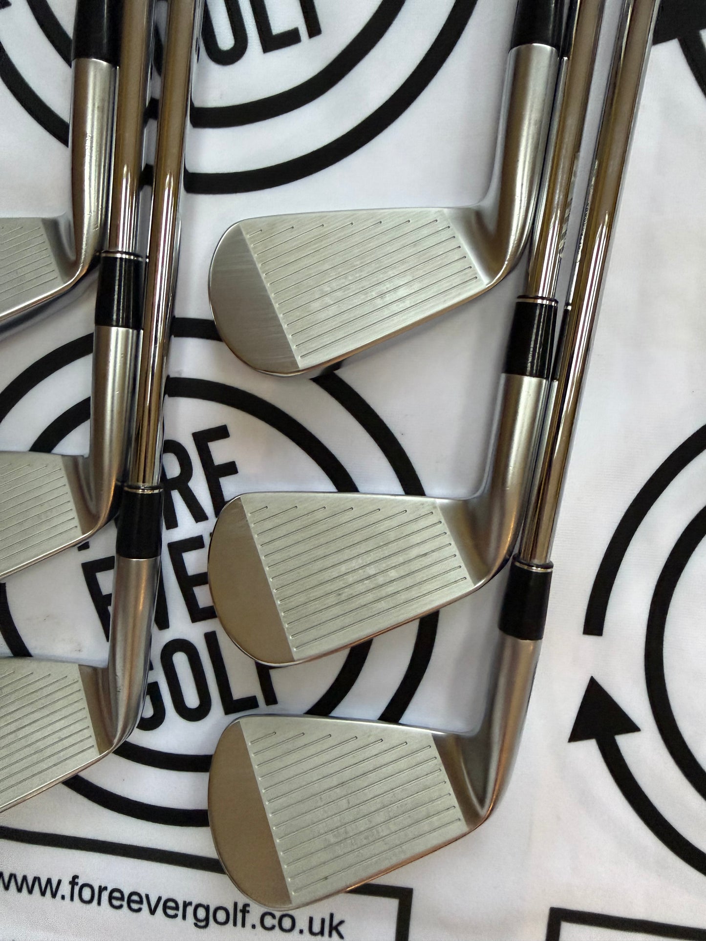 SRIXON ZXi5 IRONS / 5 - PW / Mens RH / 105g Stiff Flex / GOOD USED