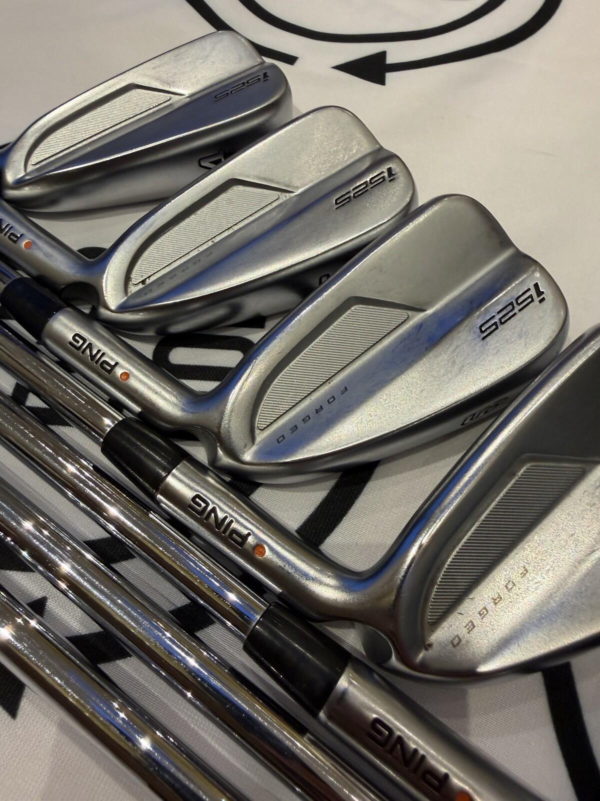 PING i525 IRONS / 4 - PW / Mens RH / ORANGE Dot / 105g Stiff Flex / V.GOOD USED
