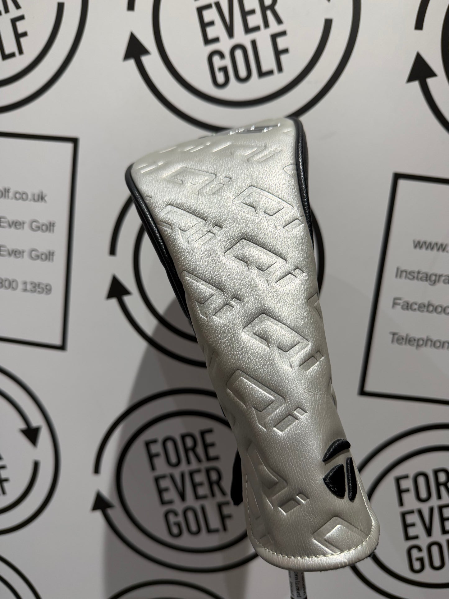 TAYLORMADE Qi35 TOUR 3 WOOD / 15 Deg / RH / 65g Reg Flex