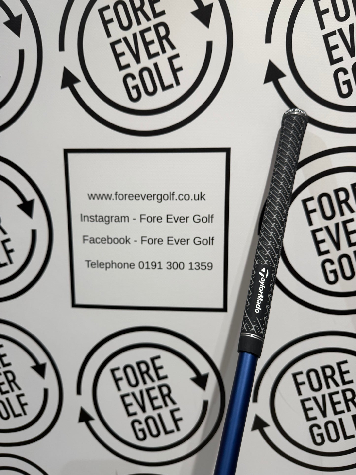 TAYLORMADE Qi35 3 HYBRID / 19 Degree / Mens RH / 70g Stiff Flex