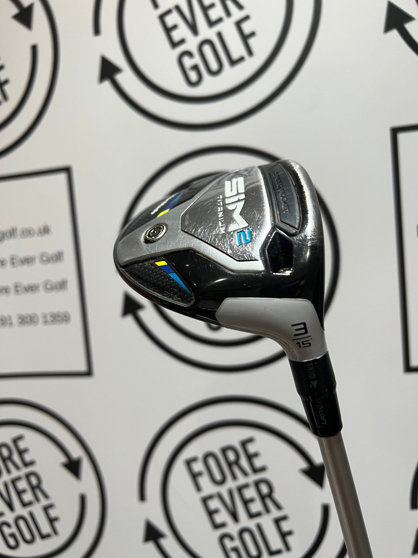 TAYLORMADE SIM2 TITANIUM 3 WOOD / 15 Deg / RH / 60g Stiff Flex