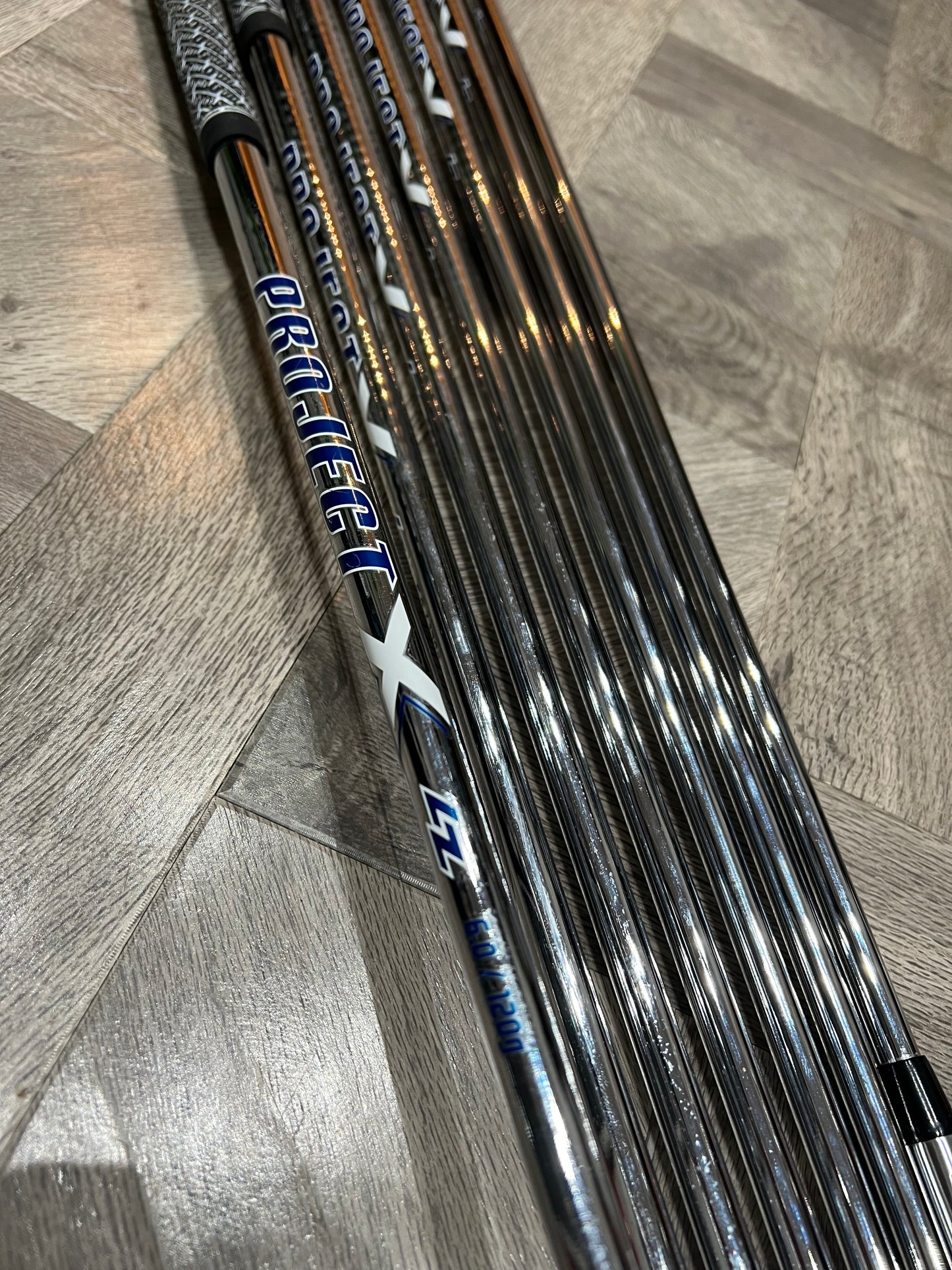 TITLEIST 620CB/T100 COMBO IRON SET (4 - PW, Mens RH, 120g Stiff Flex