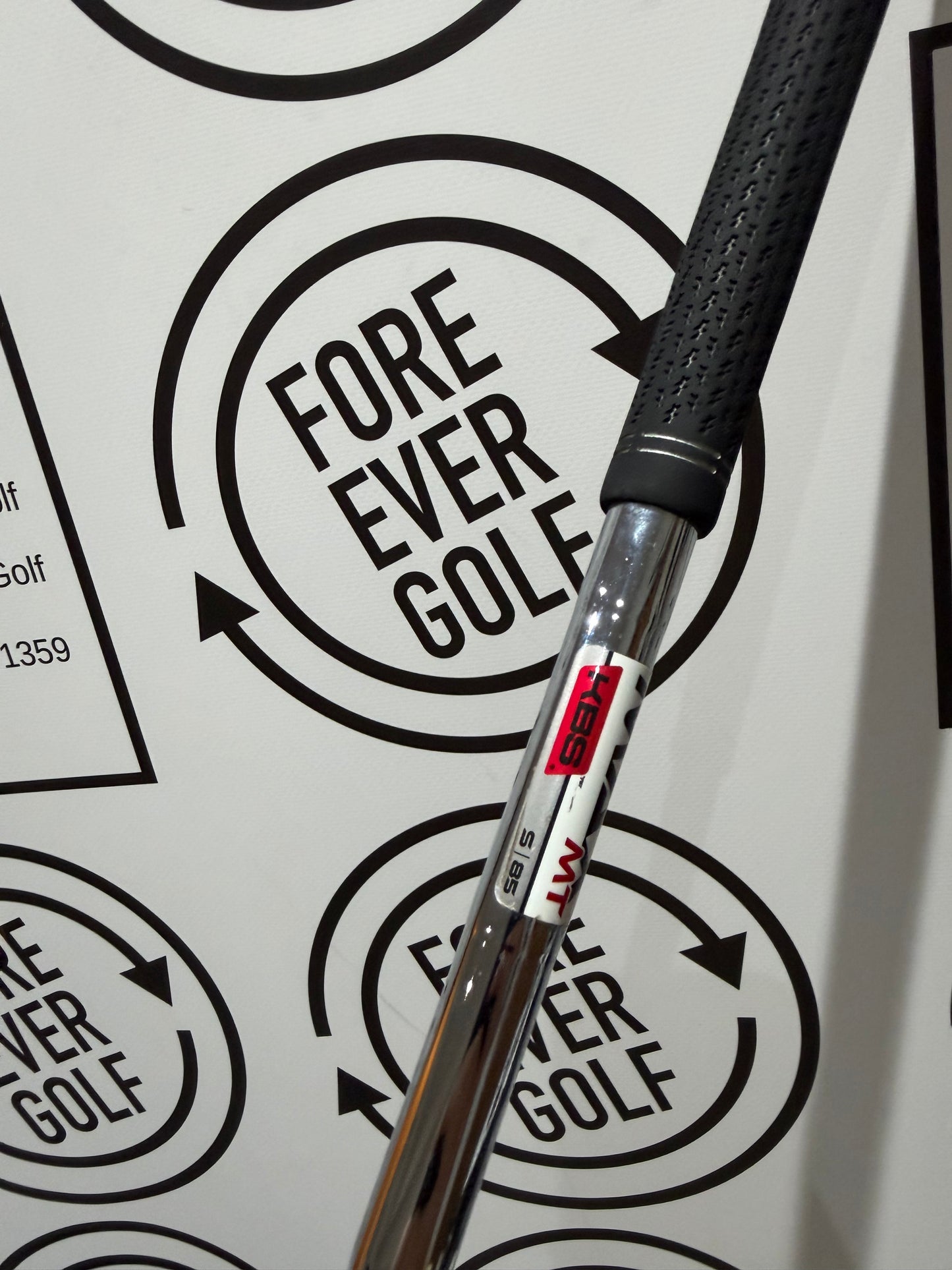 TAYLORMADE Qi GAP WEDGE / RH / 85g Stiff Flex