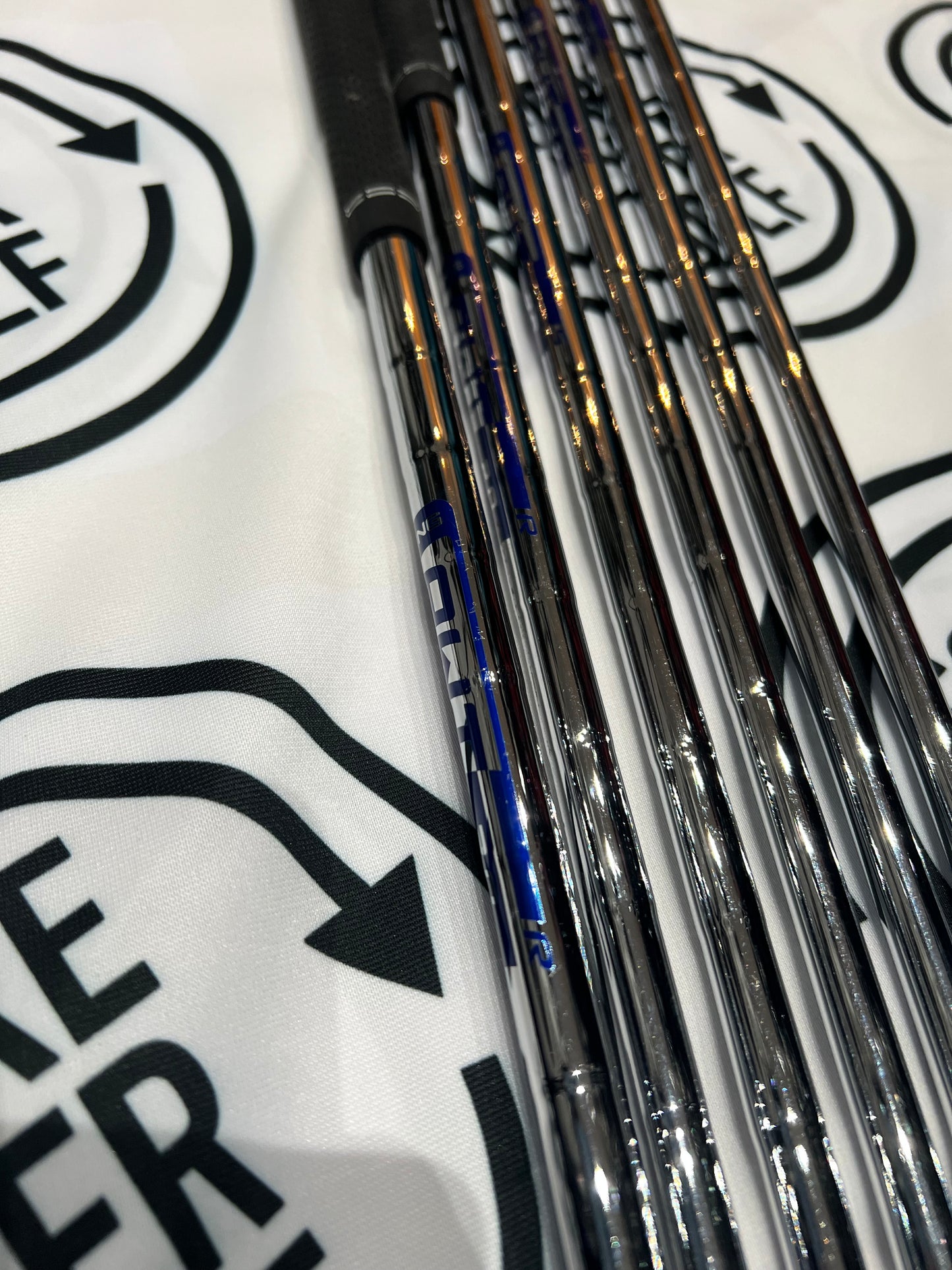 PING G430 IRONS / 5 - PW / Blue Dot / Mens RH / 98g Reg Flex
