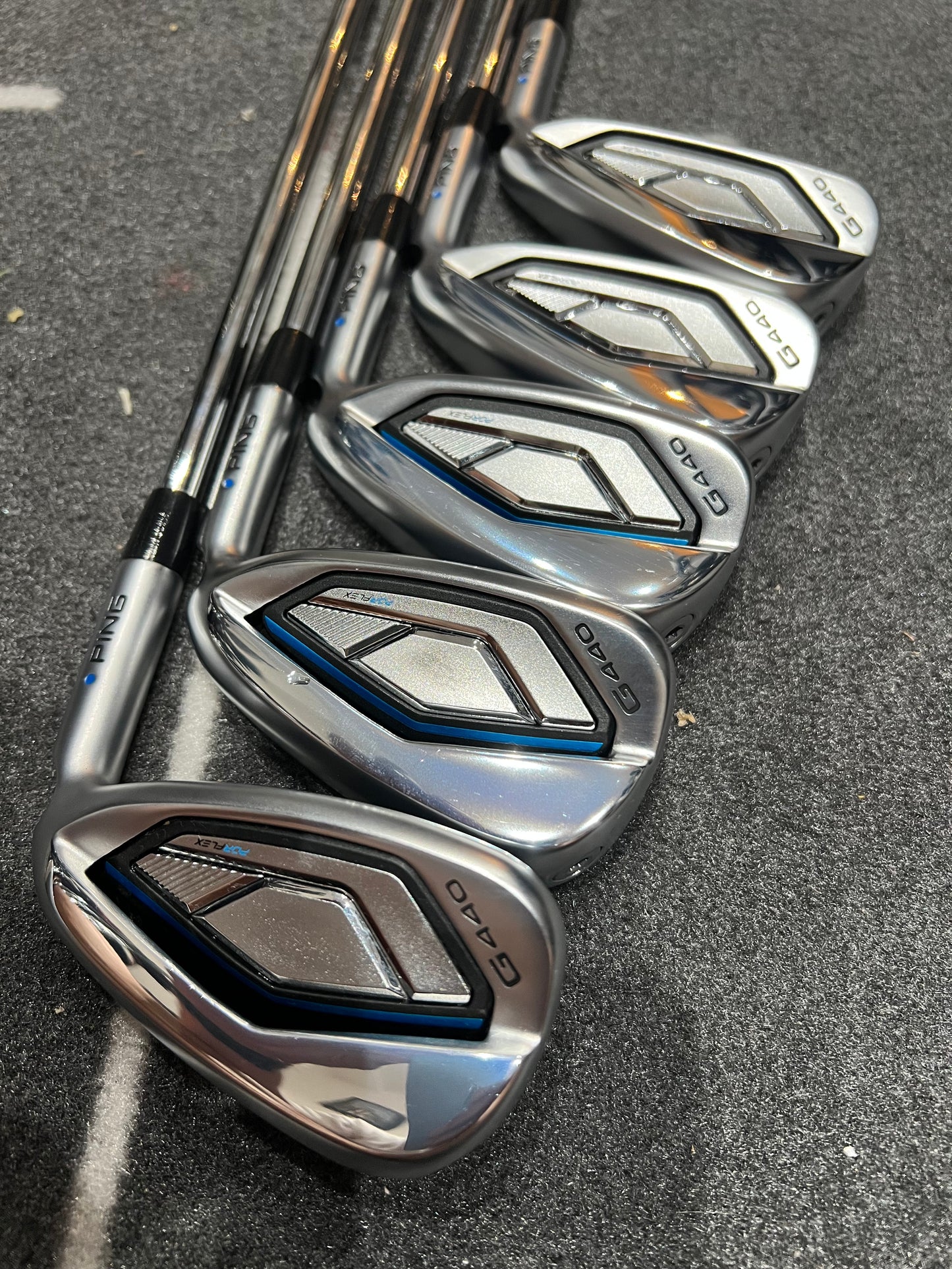 PING G440 IRONS / 6 - PW / Mens RH / Regular Flex