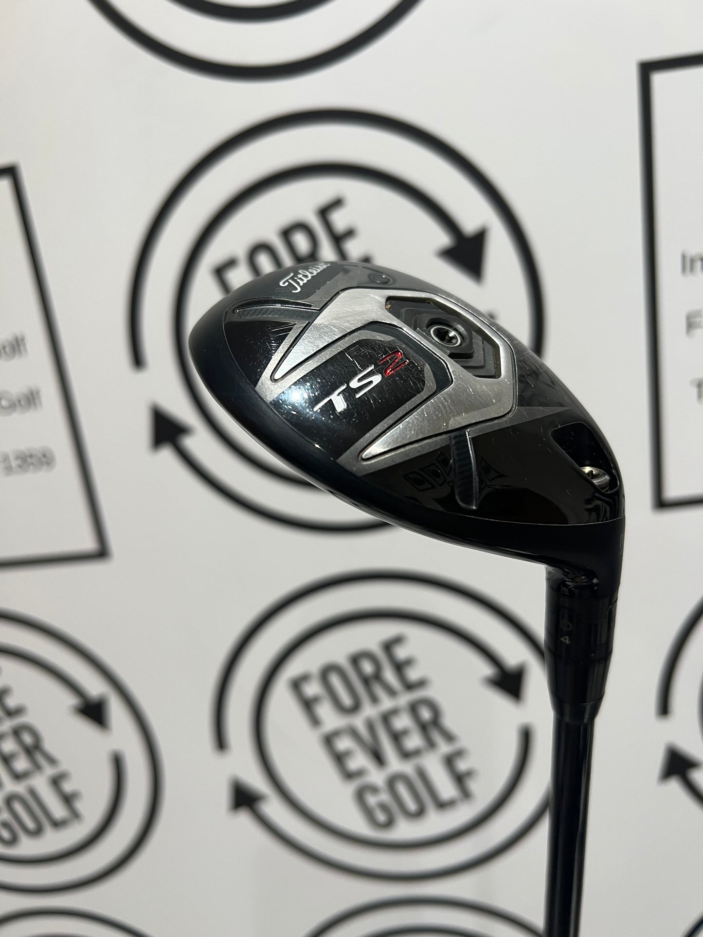 TITLEIST TS2 4 HYBRID / 21 Deg / Mens RH / 70g Stiff Flex