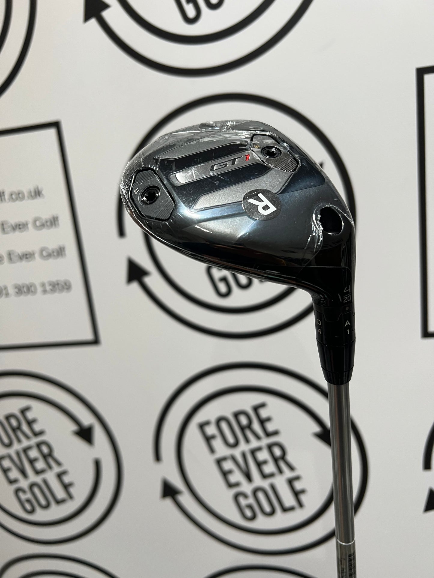 TITLEIST GT1 4 HYBRID / 20 Degree / Mens RH / 50g Regular Flex
