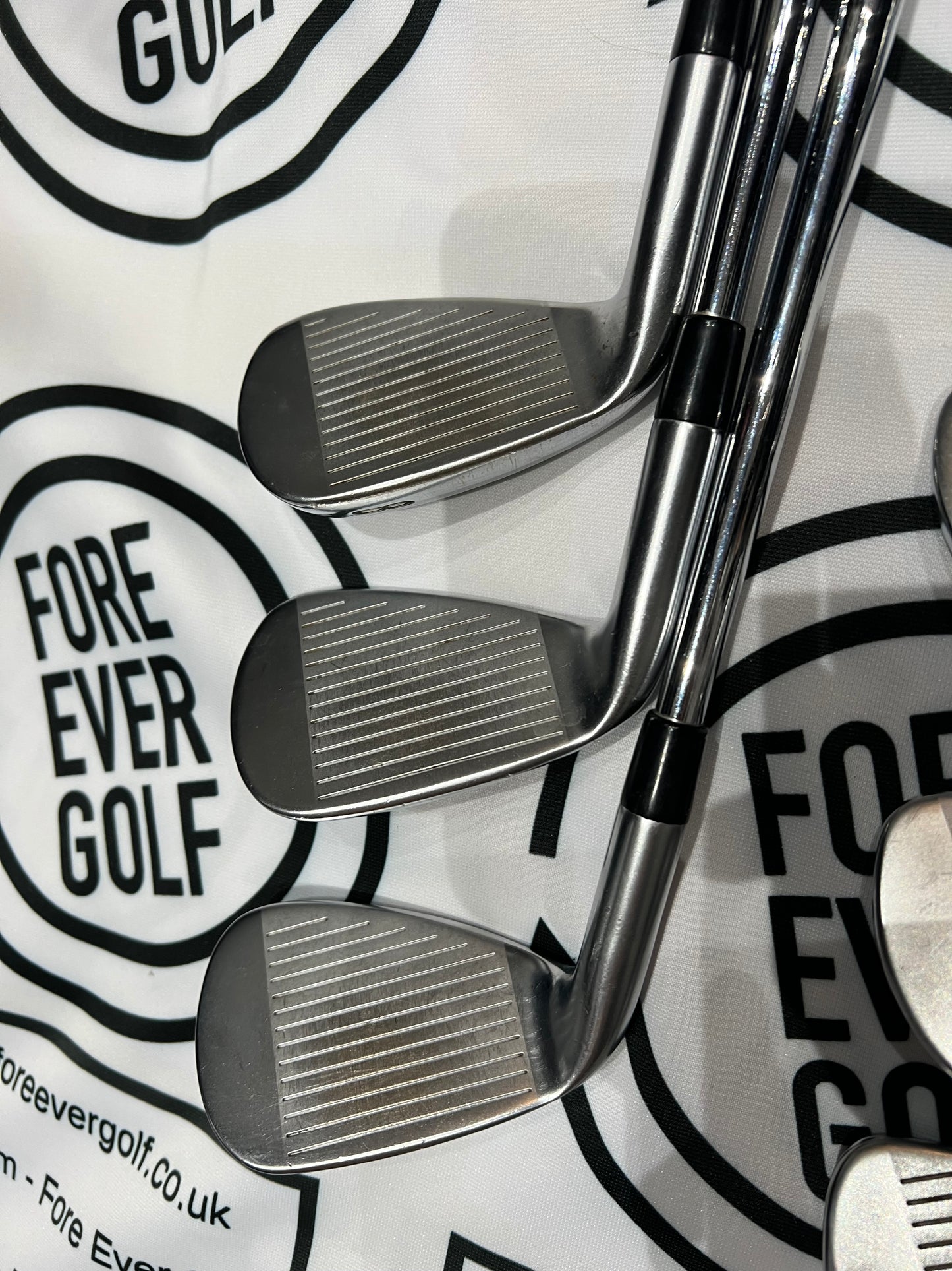 CALLAWAY X-FORGED CB ‘21 IRONS / 4 - PW / 130g X-Stiff Flex / RH