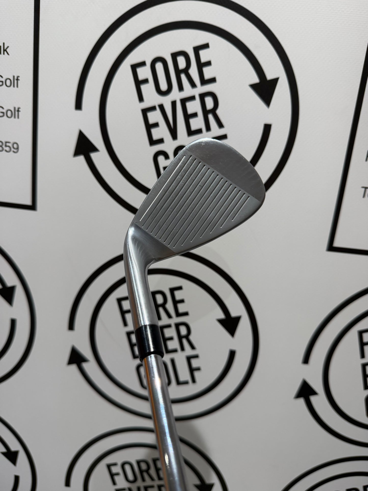 TAYLORMADE Qi GAP WEDGE / RH / 85g Stiff Flex