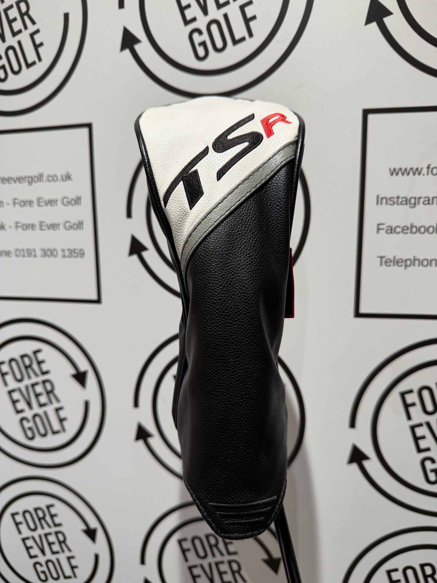 TITLEIST TSR2 3 WOOD / 15 Degree / RH / 65g Stiff Flex