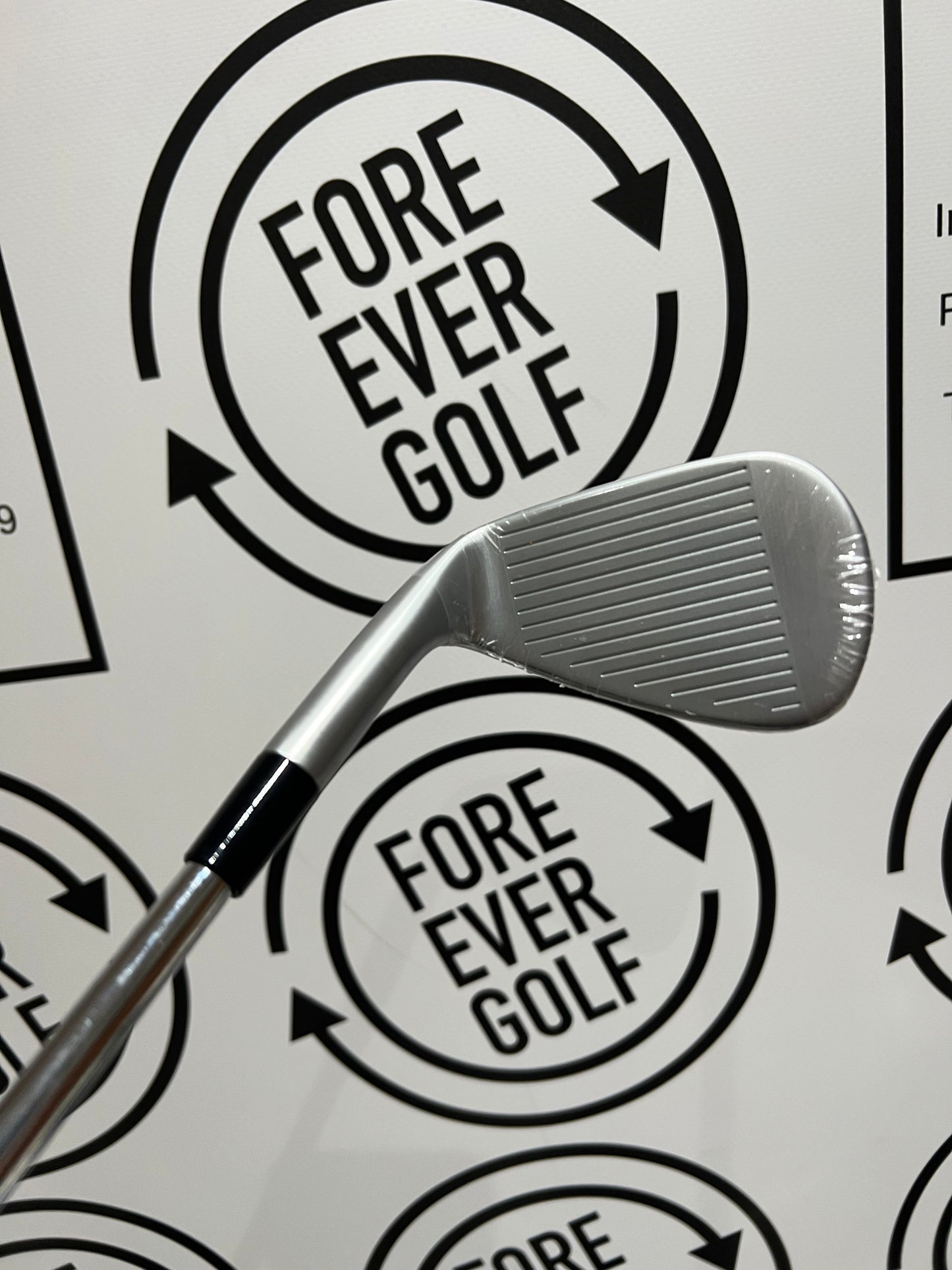 TAYLORMADE P770 A WEDGE / Mens RH / 95g Regular Flex