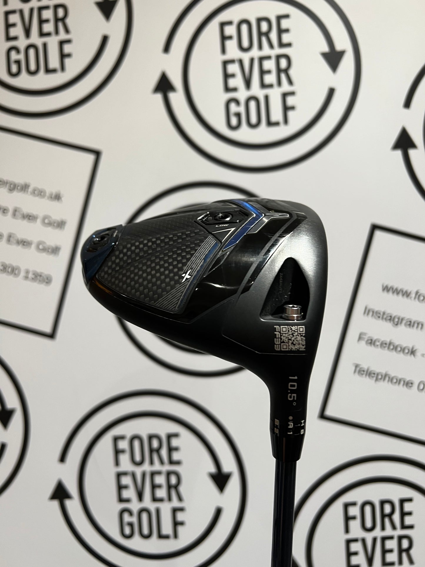 COBRA DS ADAPT X DRIVER / 10.5 Deg / Mens RH / 60g Stiff Flex