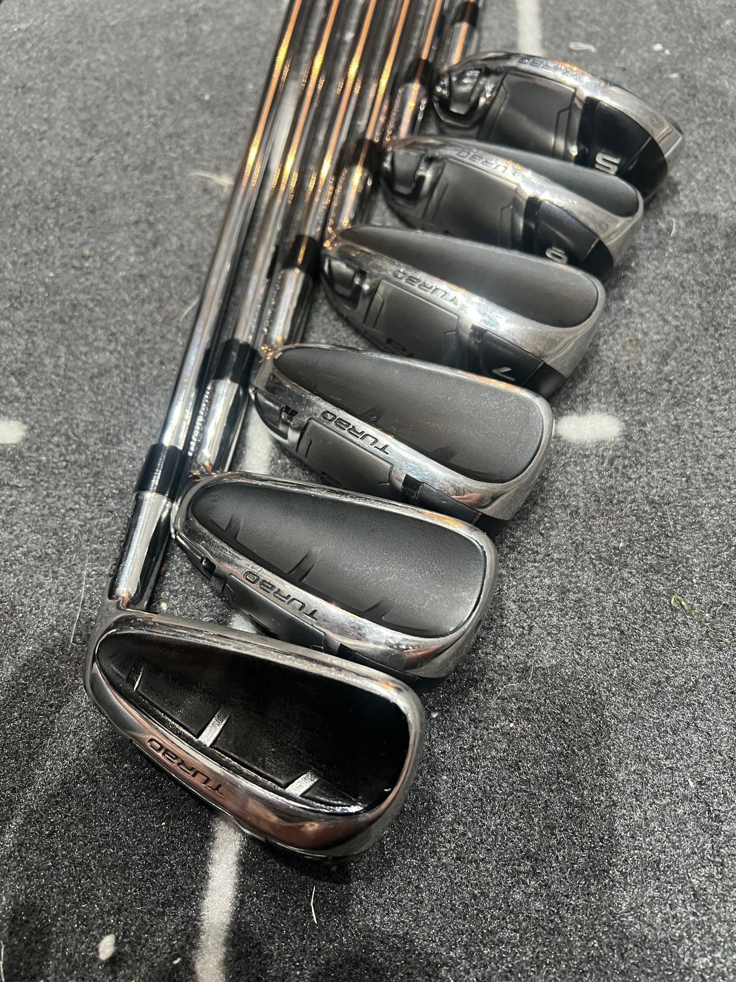 CLEVELAND LAUNCHER HB TURBO IRONS (5 - PW), Mens RH, 98g Reg Flex