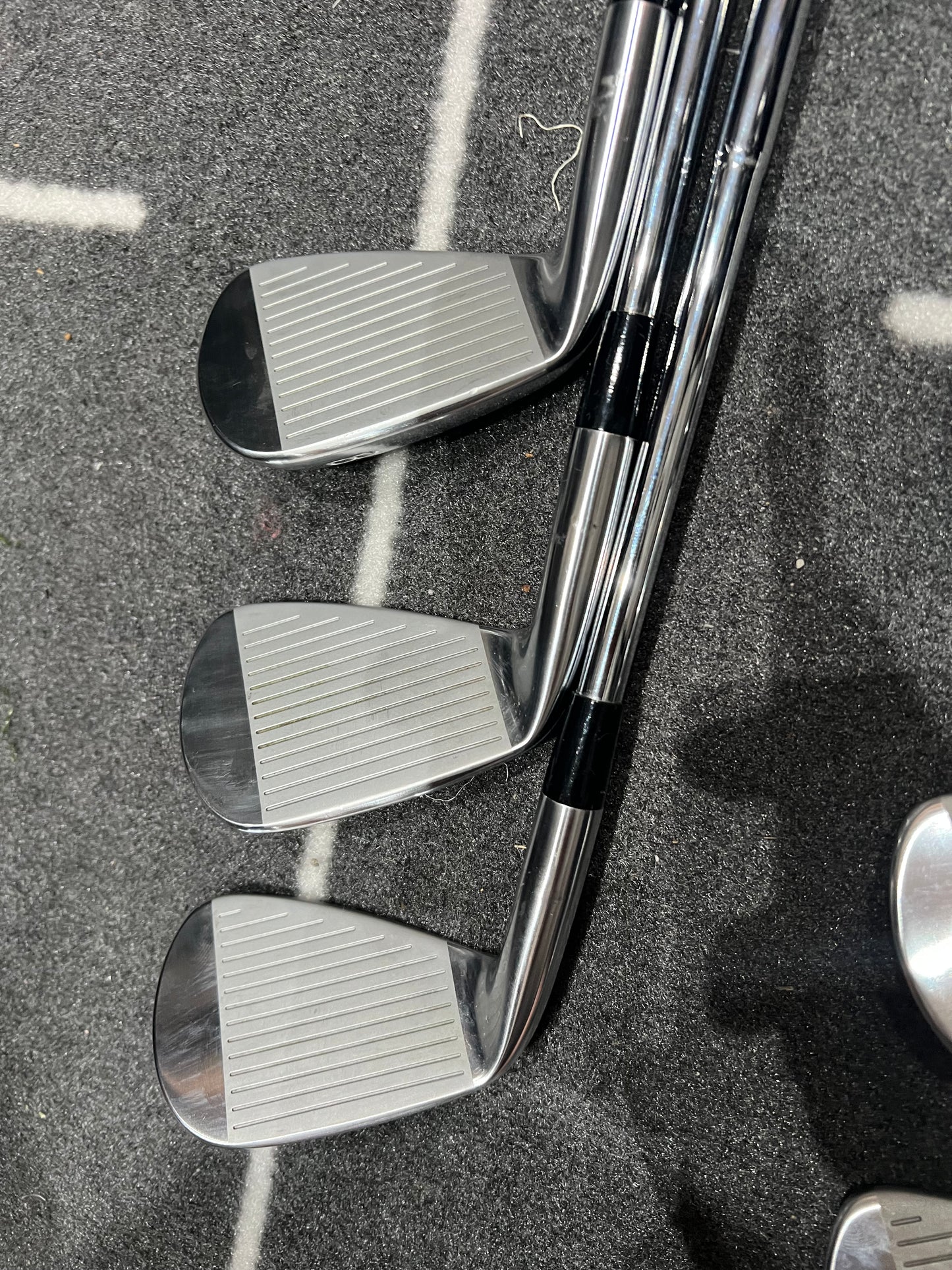 MIZUNO PRO 243 IRONS / 5 - PW / Mens RH / 115g Stiff Flex