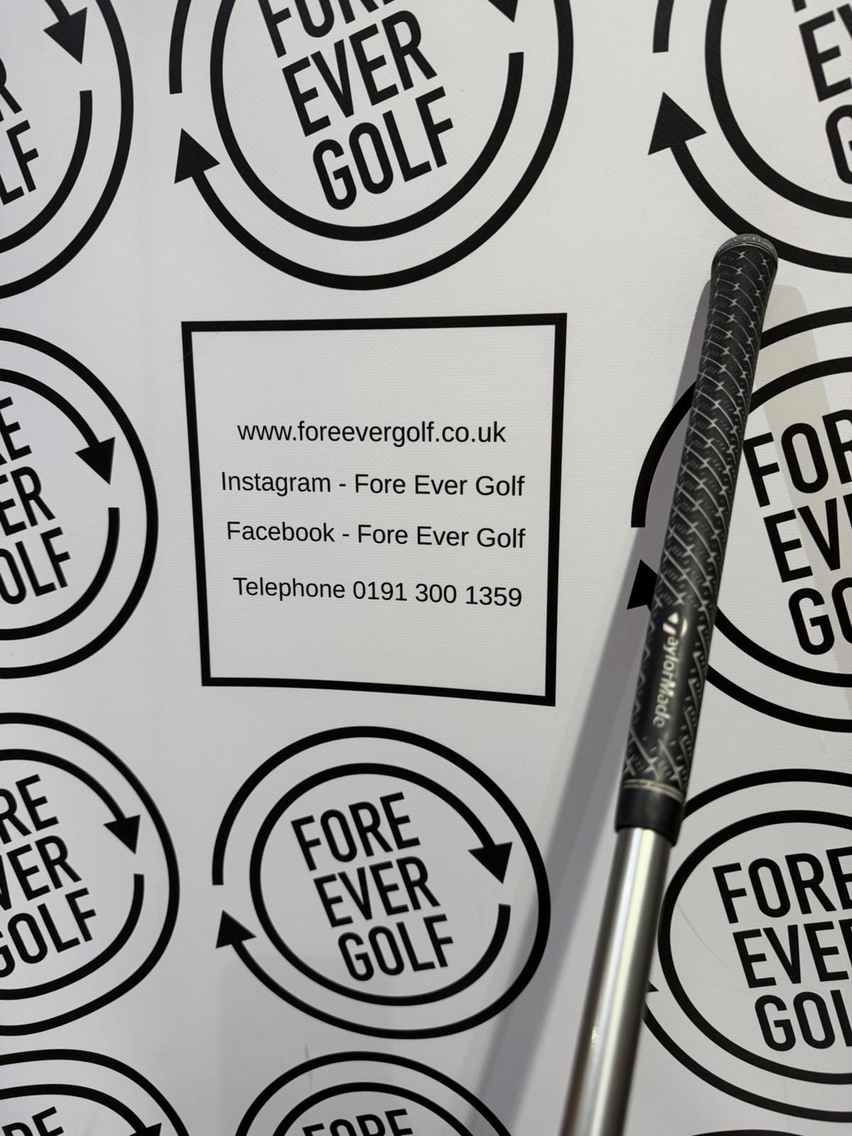 TAYLORMADE SIM MAX-D DRIVER / 10.5 Deg / RH / 50g Reg Flex / GOOD USED