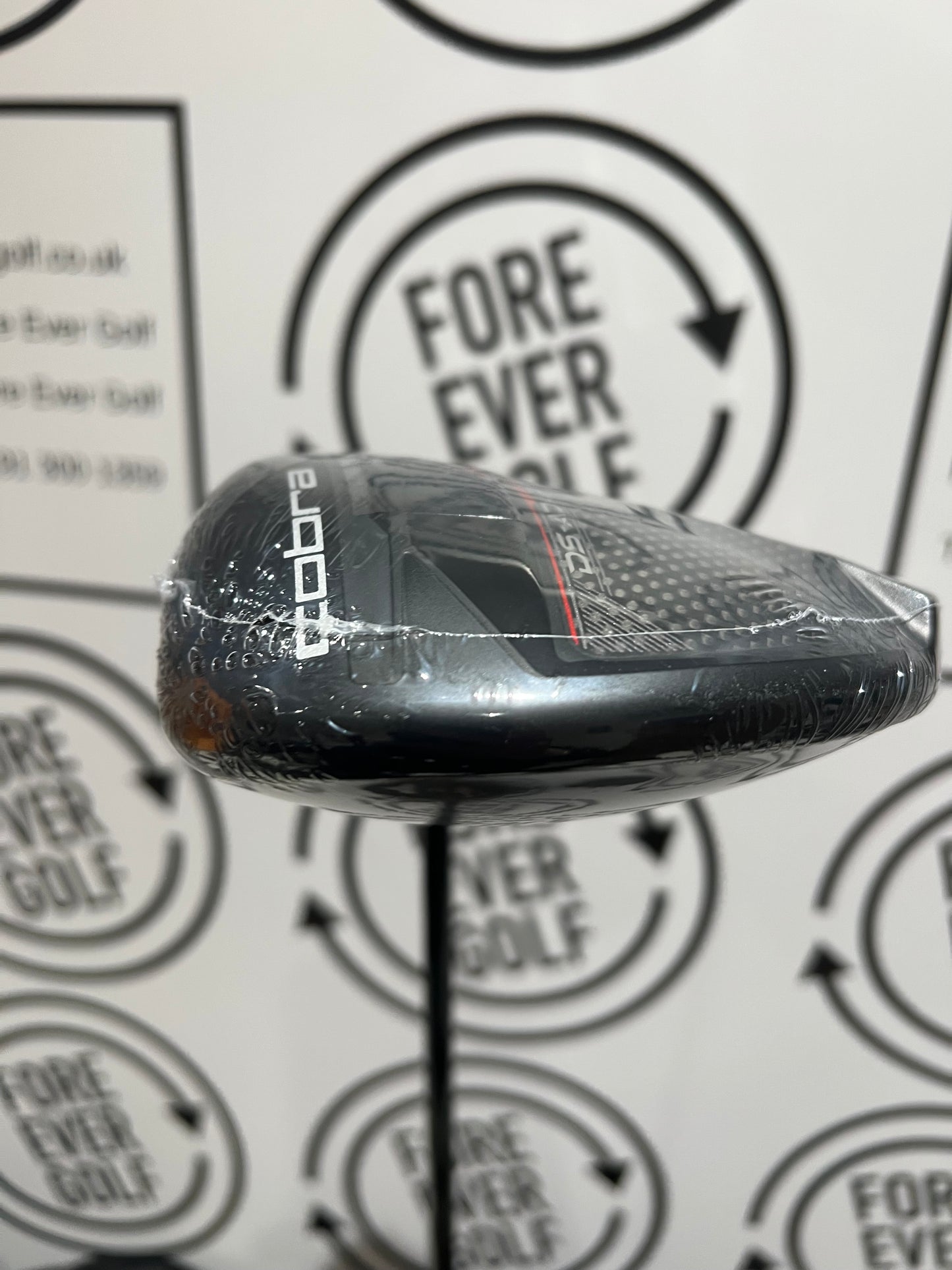 COBRA DS ADAPT MAX-D DRIVER / 12 Deg / Mens RH / 65g Stiff Flex