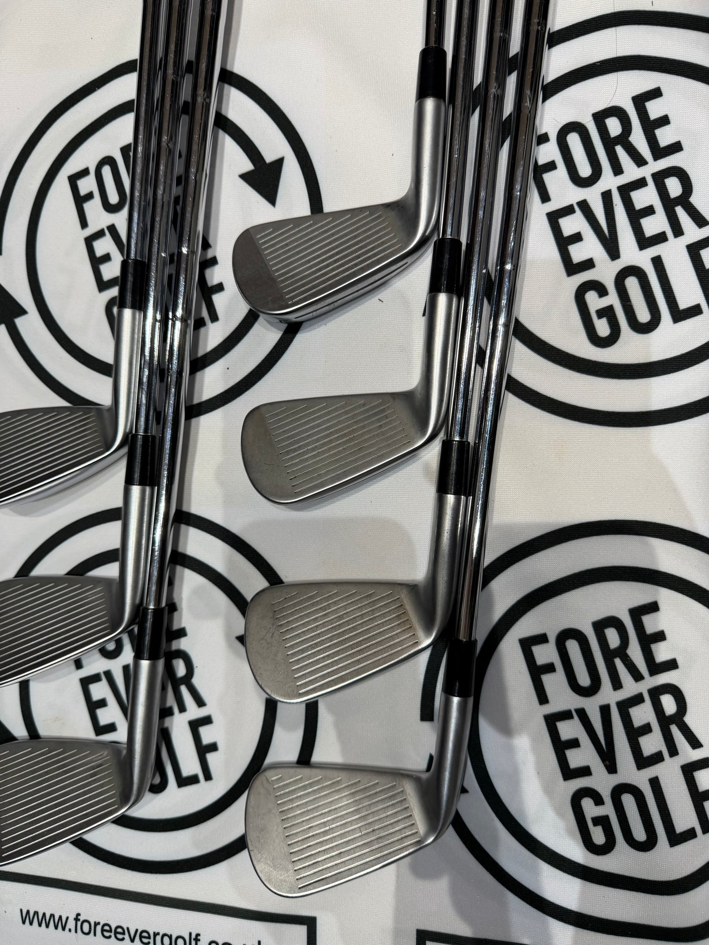 TAYLORMADE P770 (2023) IRONS / 4 - PW / TOUR FST Stiff Flex / RH