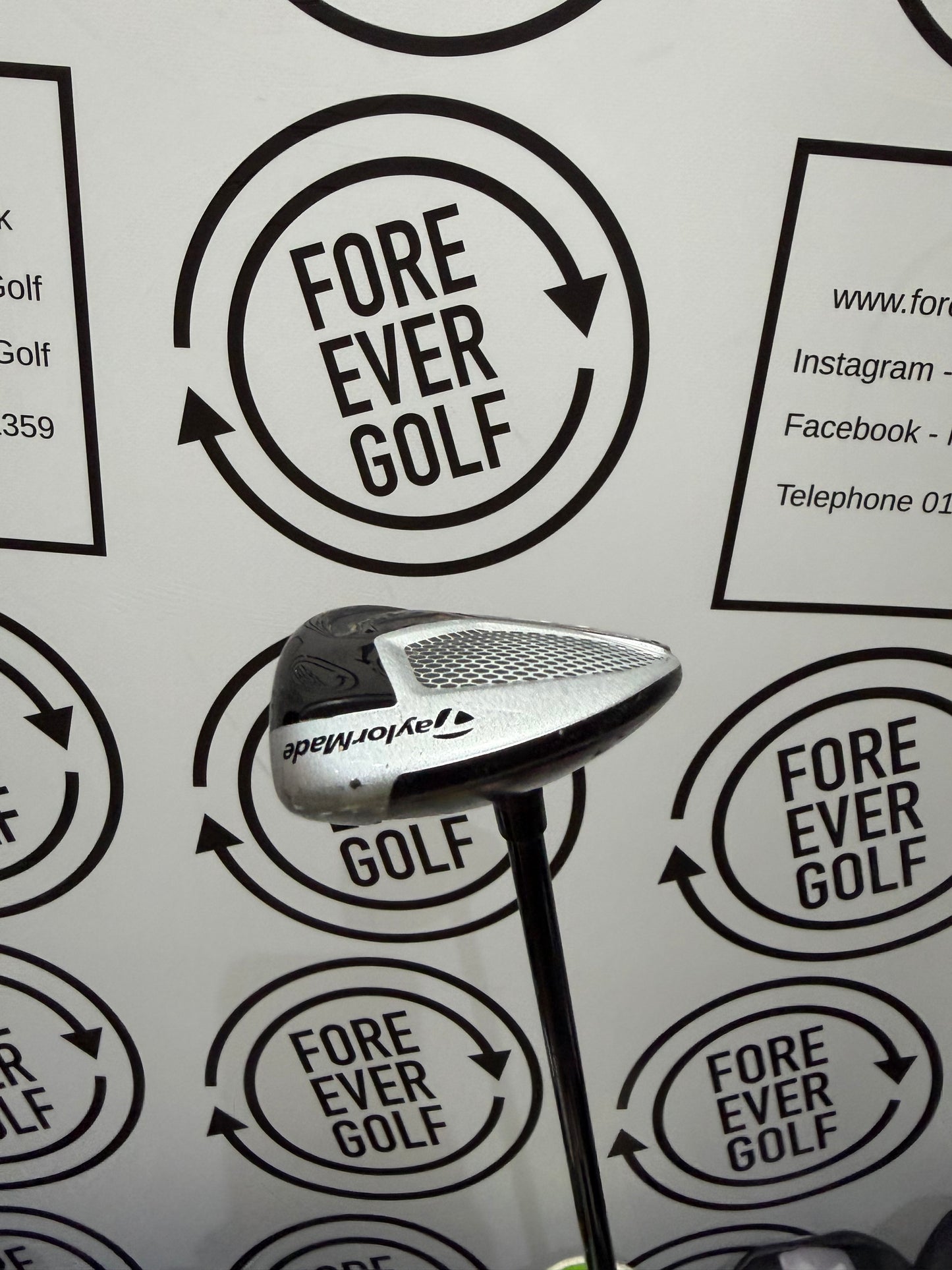 TAYLORMADE M6 3 HYBRID / 19 Degree / RH 70g Stiff Flex