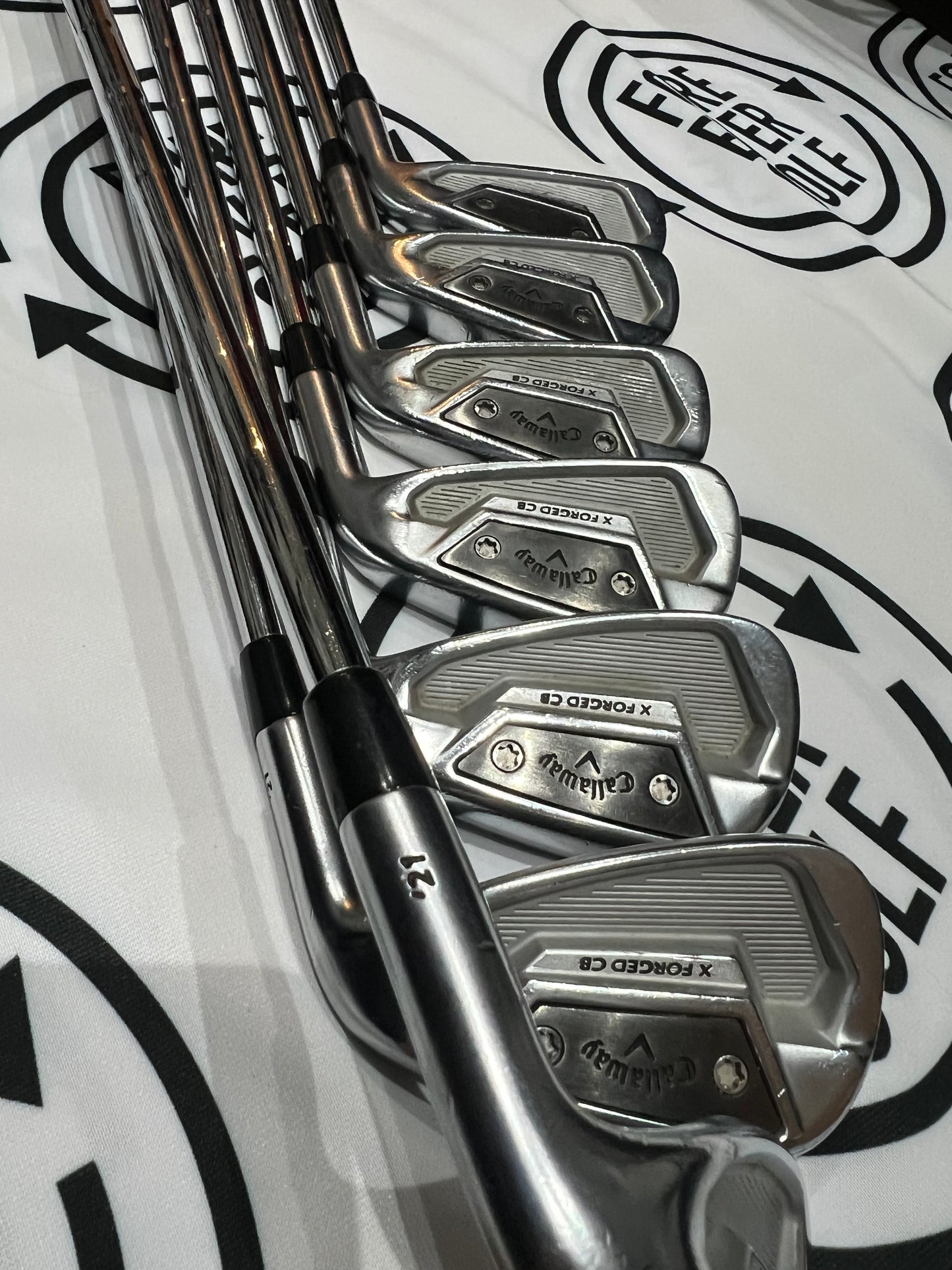 CALLAWAY X-FORGED CB ‘21 IRONS / 4 - PW / 130g X-Stiff Flex / RH