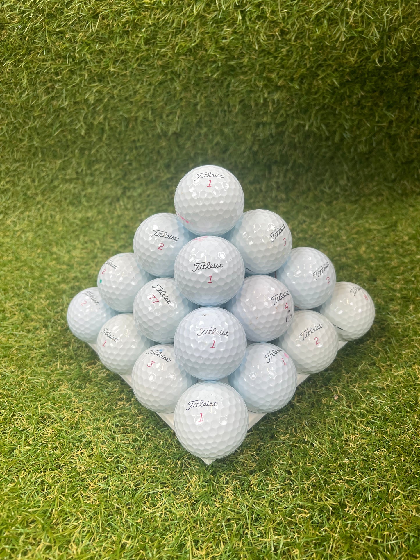 TITLEIST PRO V1x GOLF BALLS, White, Mix of Models pre 2021, A Grade, 18 Balls