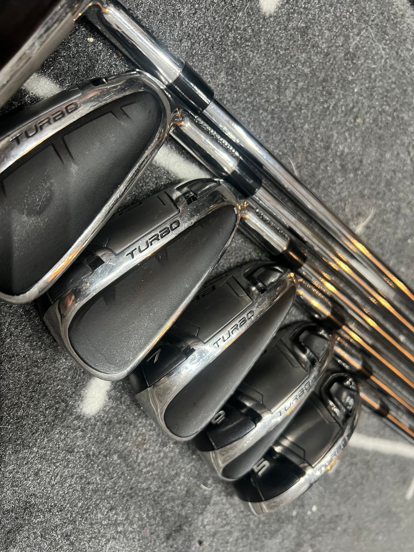 CLEVELAND LAUNCHER HB TURBO IRONS (5 - PW), Mens RH, 98g Reg Flex