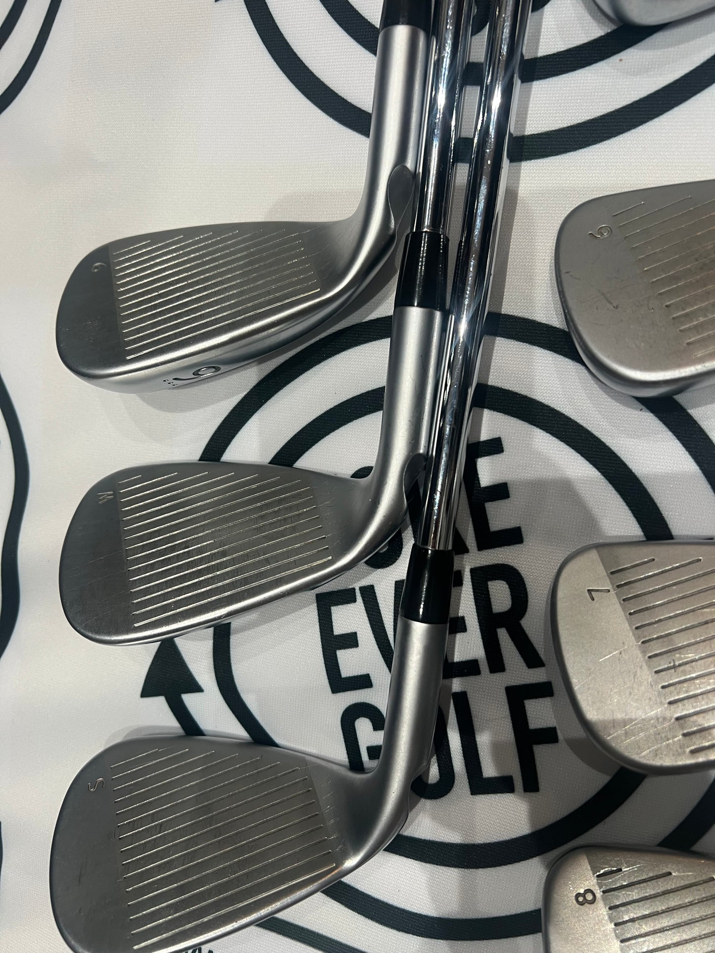 PING G400 IRONS / 4 - PW / BLUE Dot / RH / 98g Reg Flex