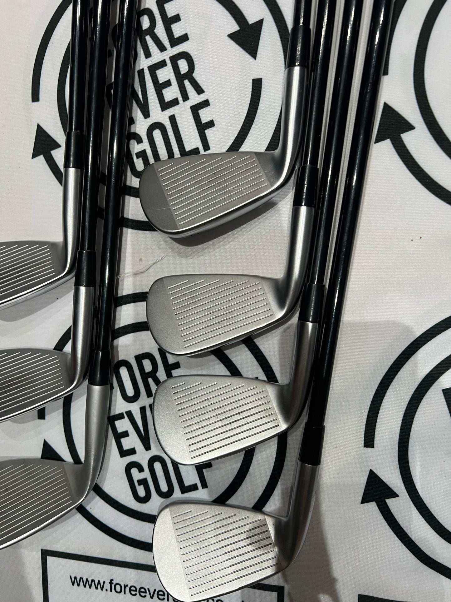 MIZUNO JPX 925 HOT METAL PRO IRONS / 5 - SW / RH / 55g Graphite A Flex