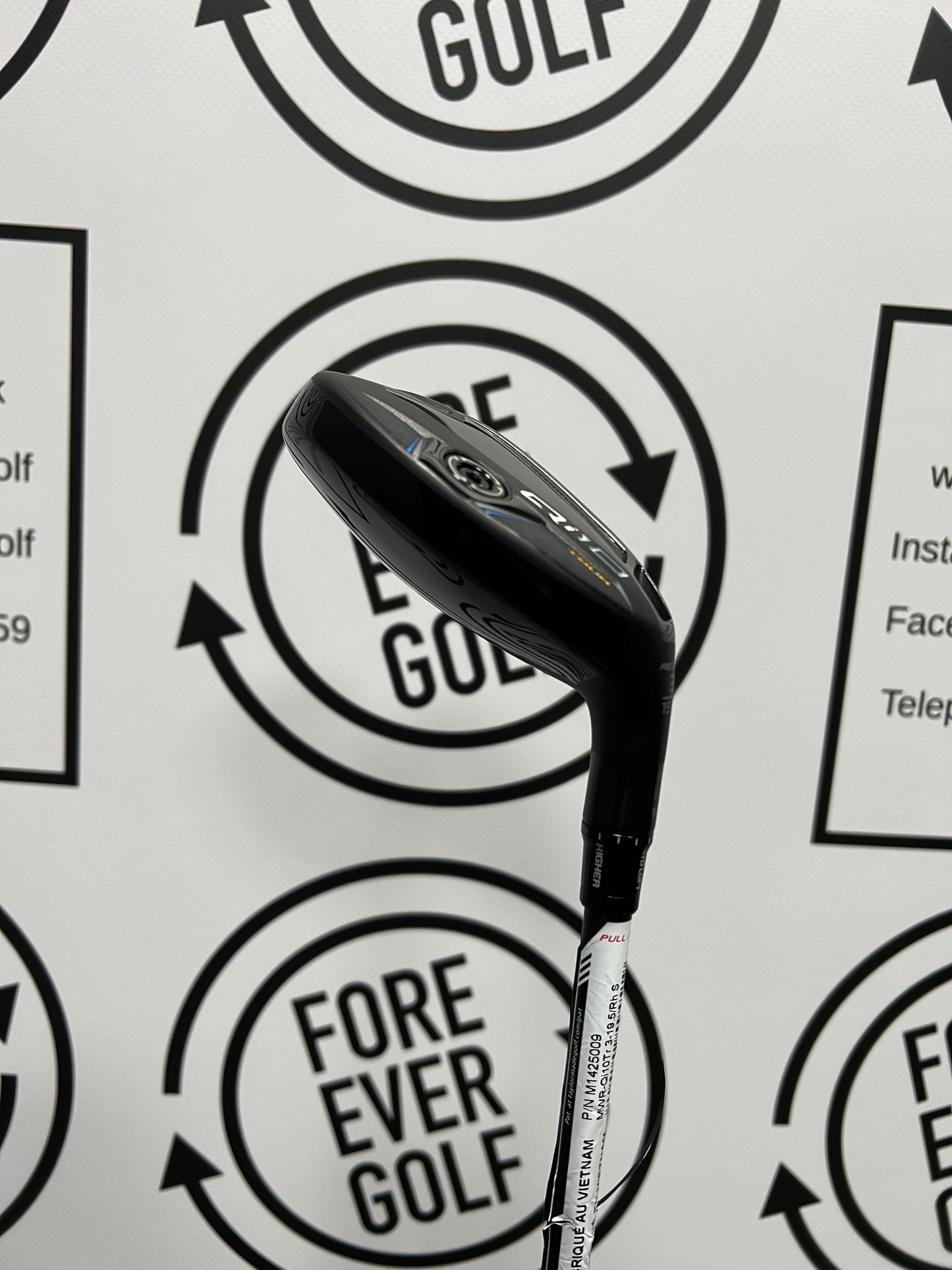 TAYLORMADE Qi10 TOUR 3 HYBRID (19.5 Deg), Mens RH, 75g Stiff Flex