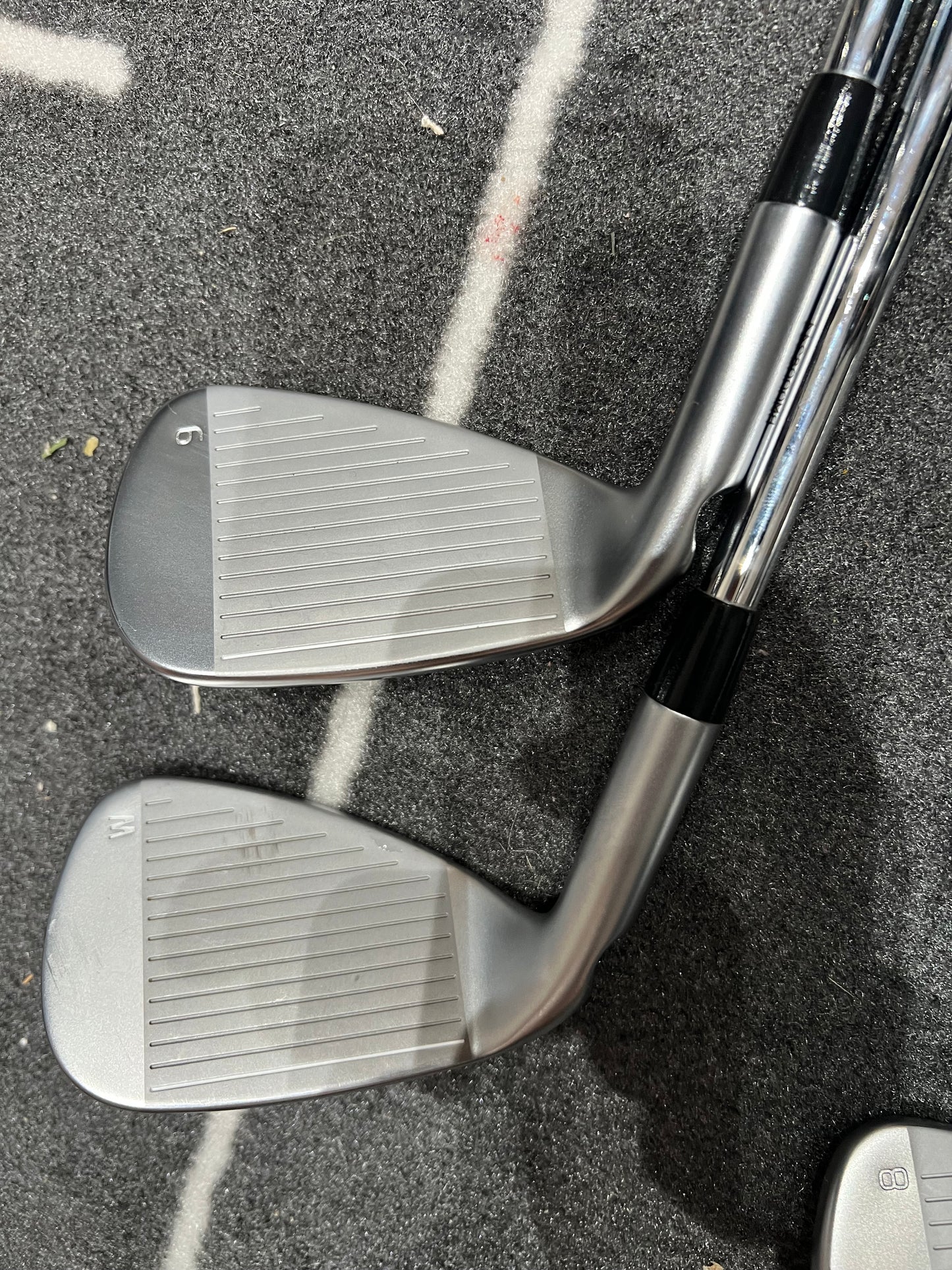 PING G440 IRONS / 6 - PW / Mens RH / Regular Flex