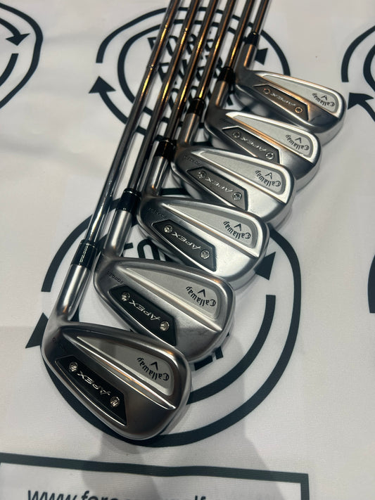 CALLAWAY APEX Ai300 IRONS / 5 - PW / Regular Flex