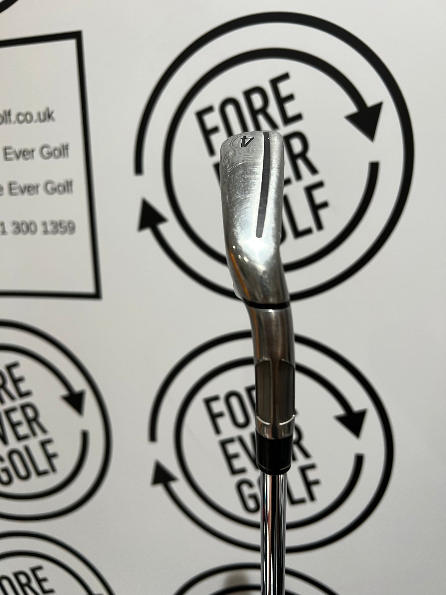 TAYLORMADE SIM2 4 IRON / 95g Reg Flex / Mens RH
