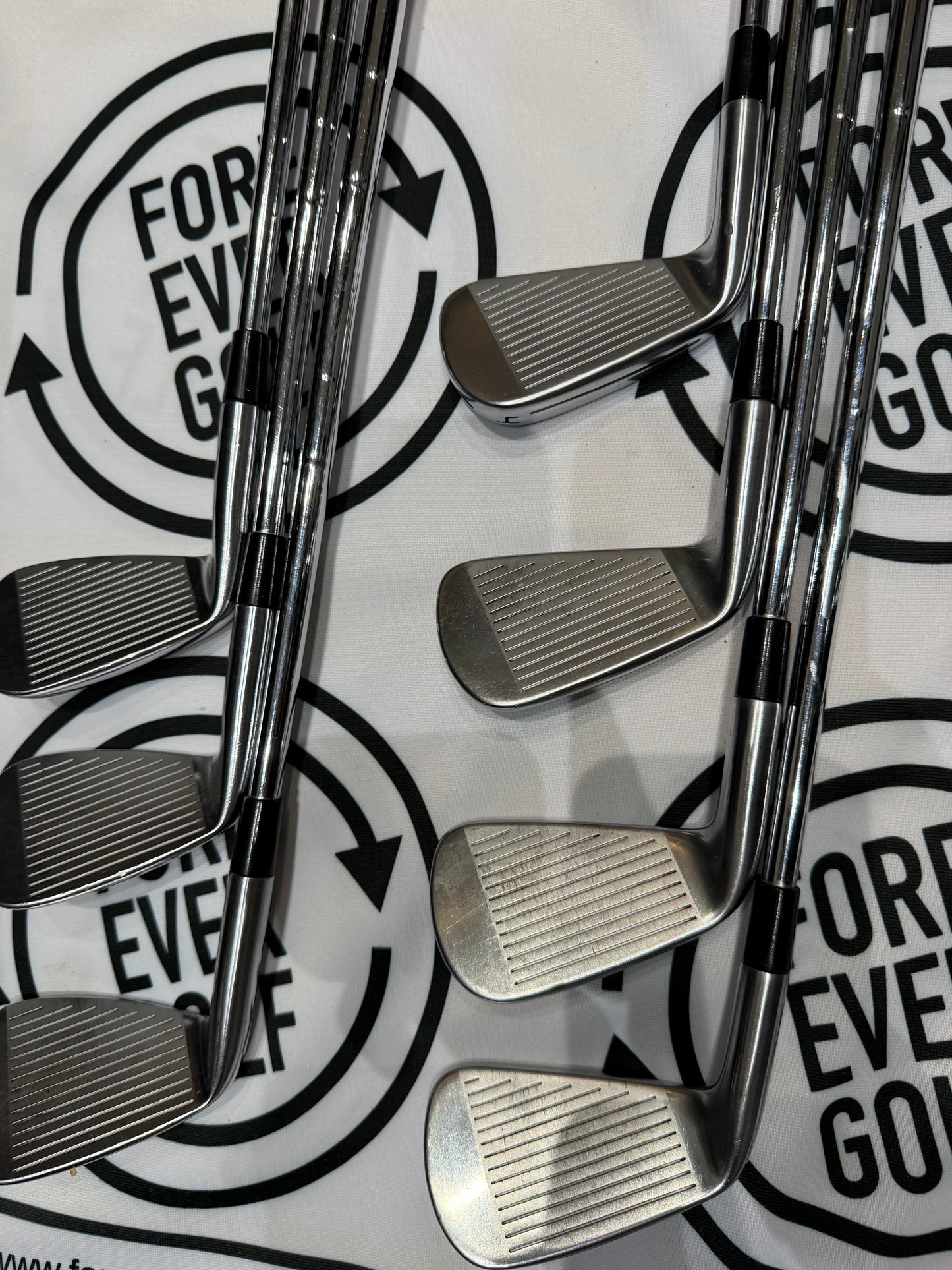 TAYLORMADE P770/P7MB (2020) IRONS / 4 - PW / 110g Reg Flex