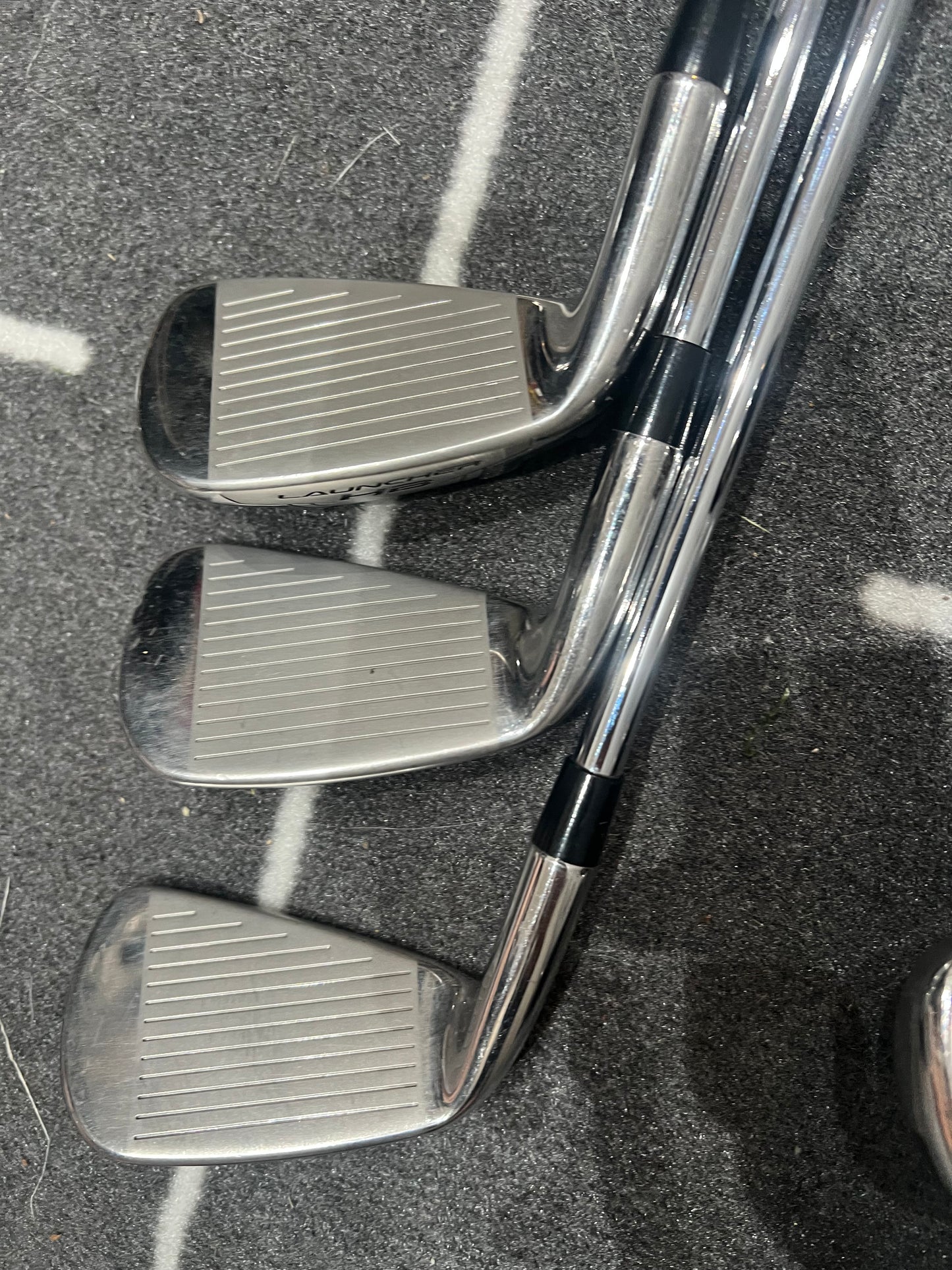 CLEVELAND LAUNCHER HB TURBO IRONS (5 - PW), Mens RH, 98g Reg Flex