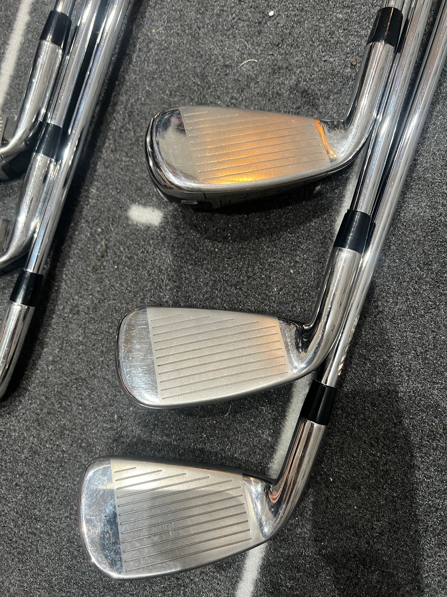 CLEVELAND LAUNCHER HB TURBO IRONS (5 - PW), Mens RH, 98g Reg Flex