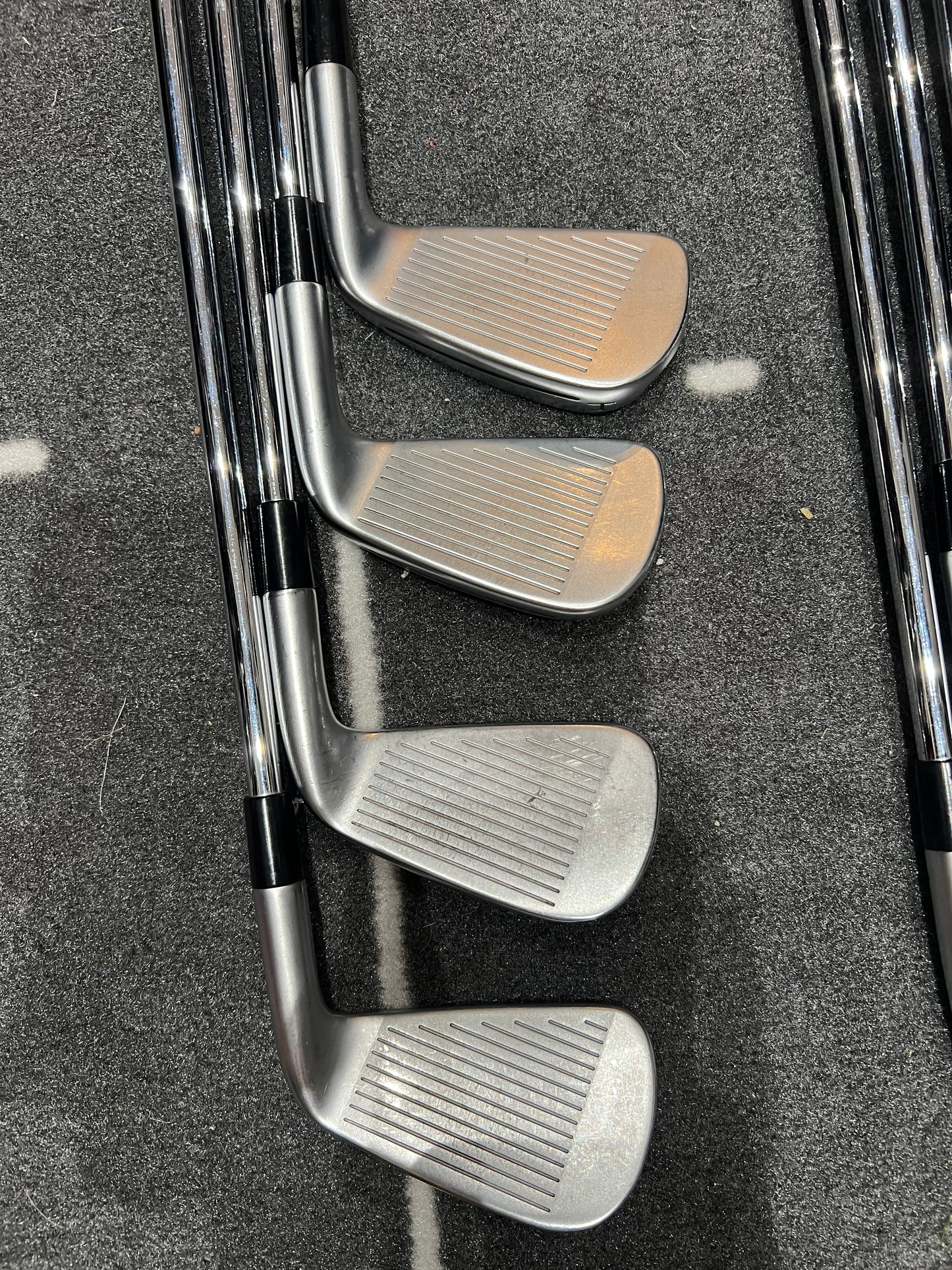TAYLORMADE P790 IRONS (2021), / 4 - PW / Mens LH / 105g Reg Flex