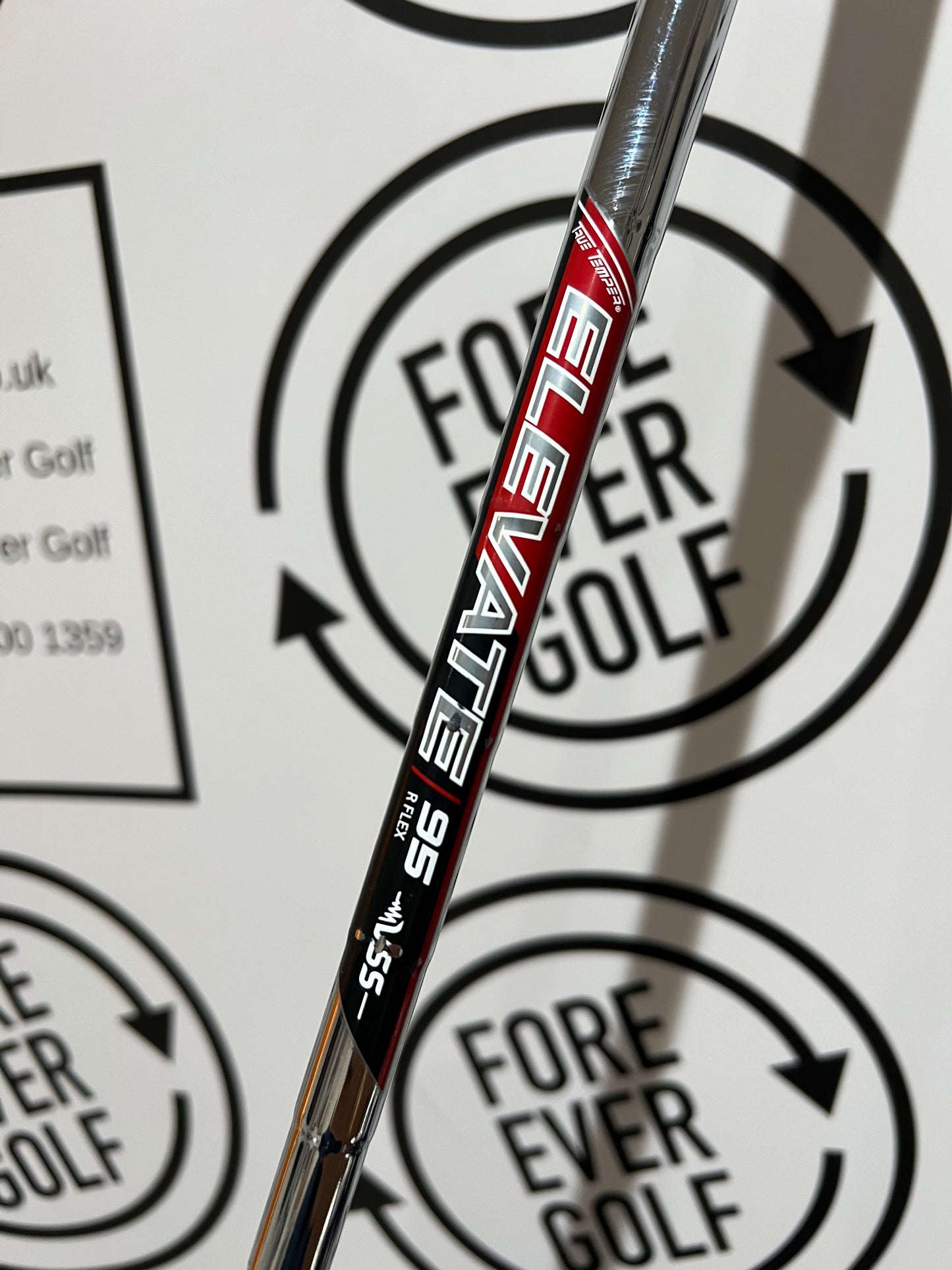 TAYLORMADE SIM2 4 IRON / 95g Reg Flex / Mens RH