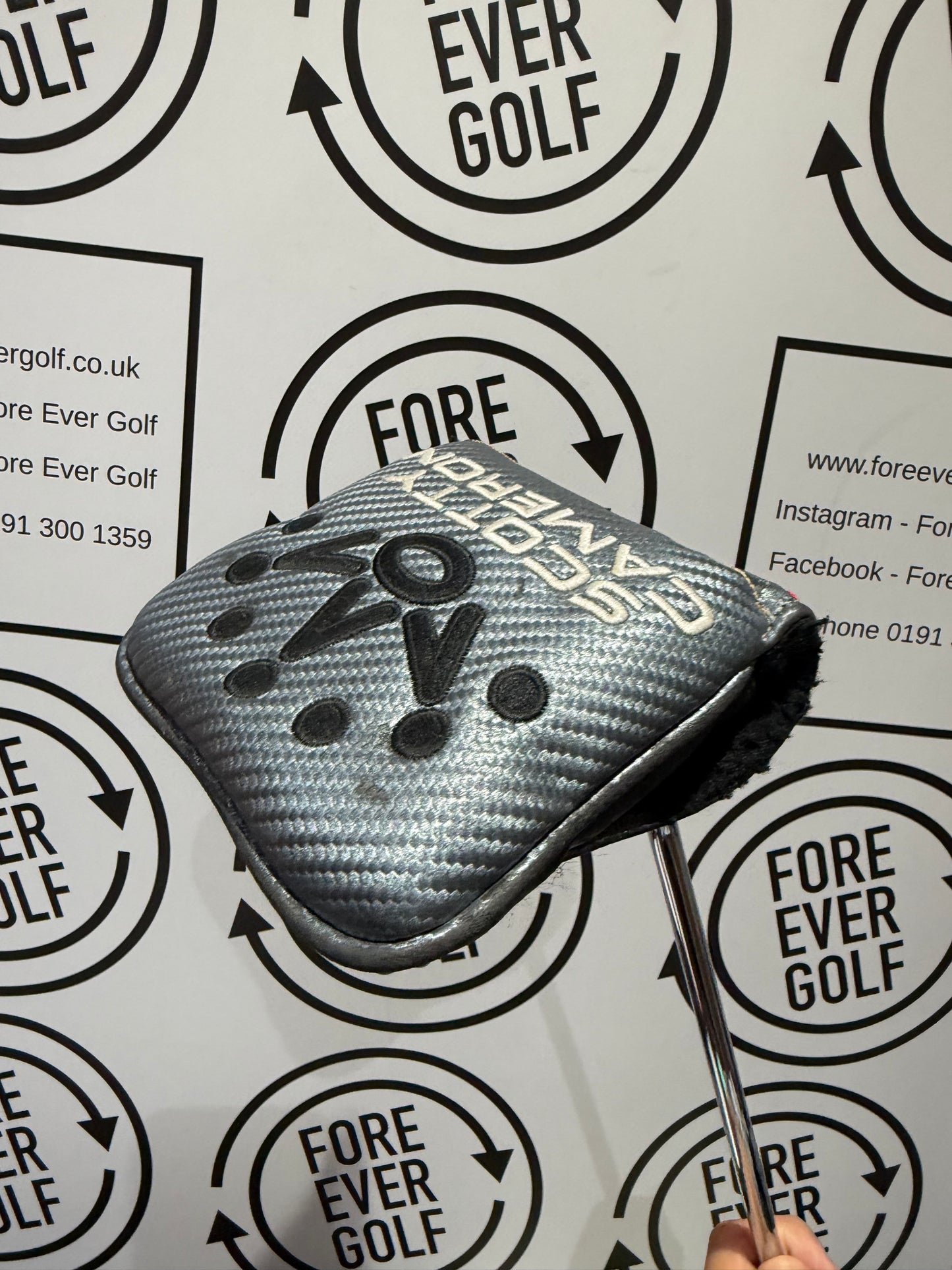 SCOTTY CAMERON FUTURA 6M PUTTER / RH / 36”