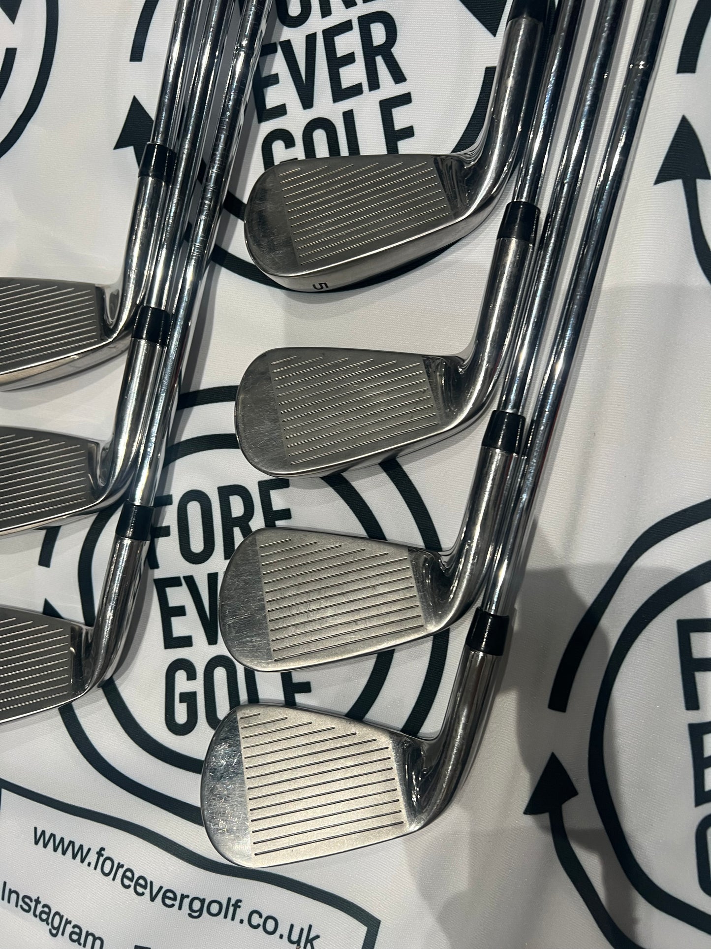 CALLAWAY Ai SMOKE IRONS / 5 - AW / Mens RH / 85g Stiff Flex