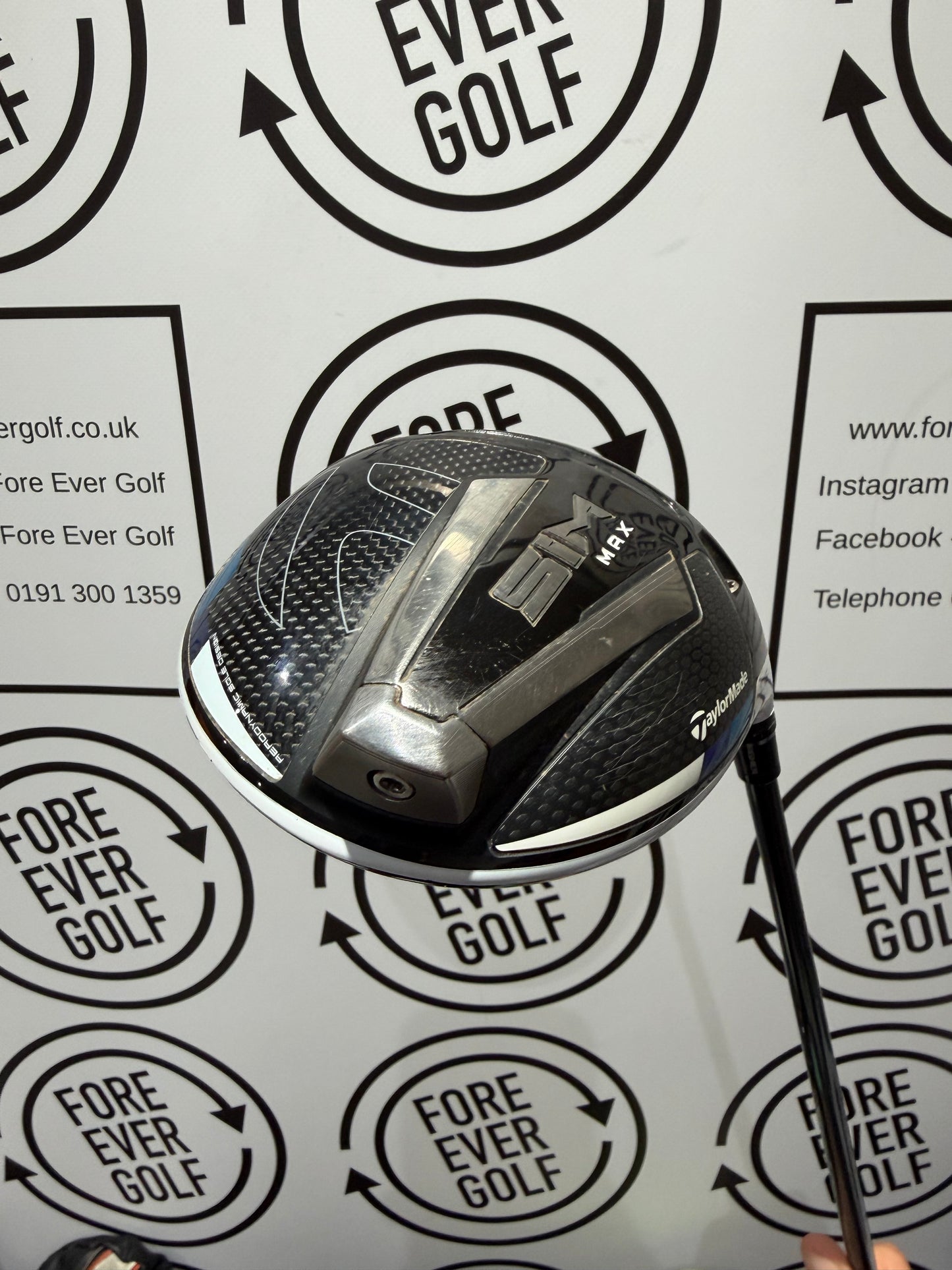 TAYLORMADE SIM MAX DRIVER / 10.5 Deg / Mens RH / 56g Stiff Flex