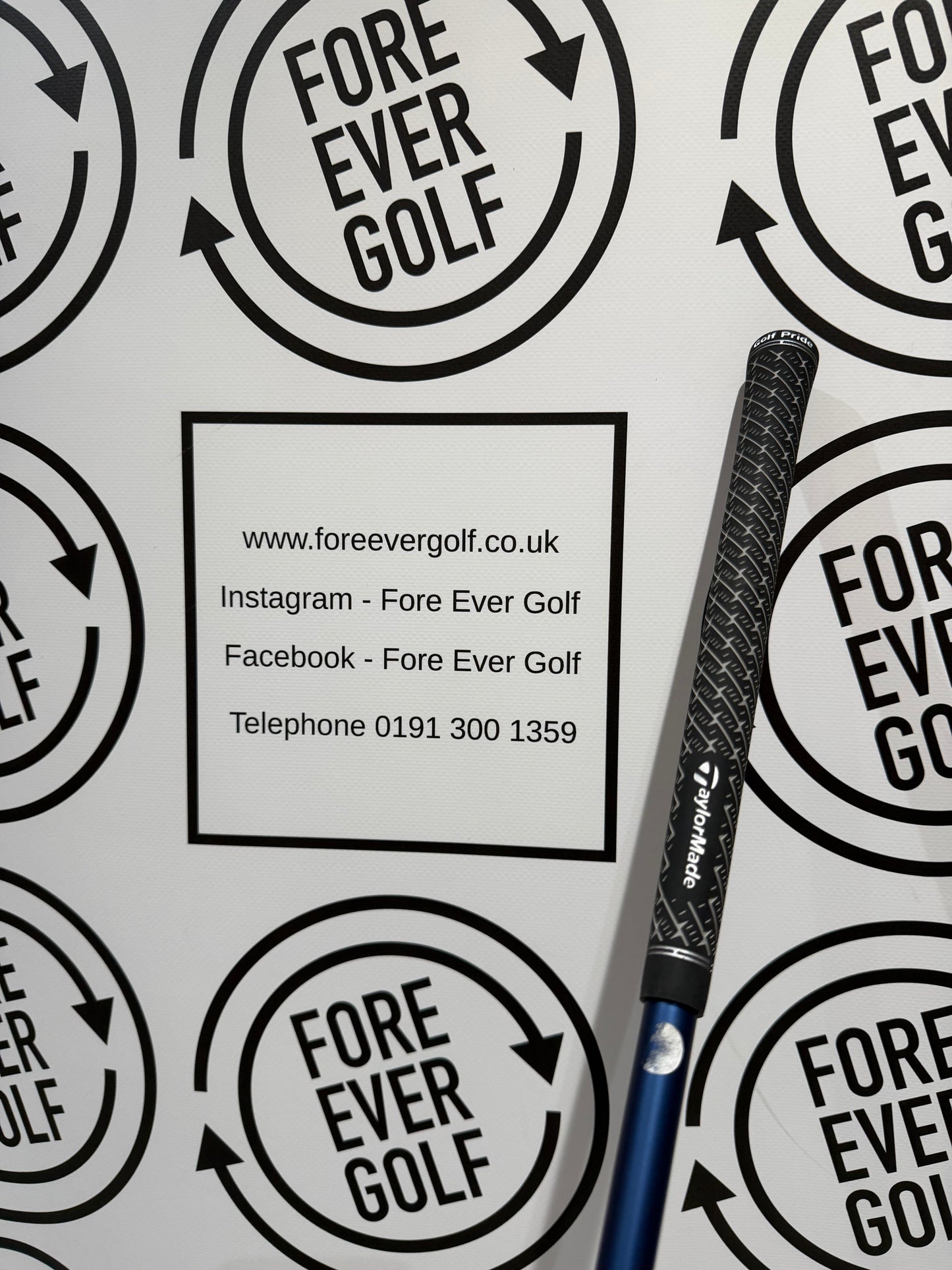 TAYLORMADE Qi35 3 HYBRID / 19 Deg / RH / 70g Stiff Flex