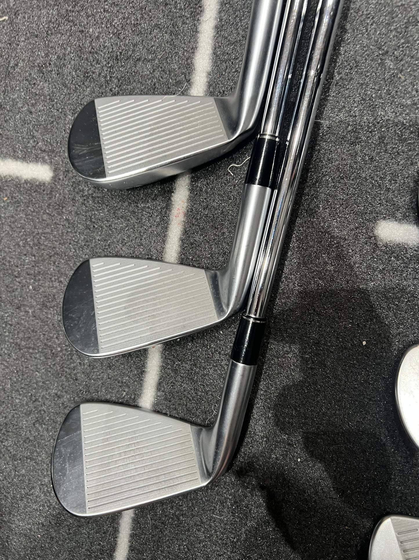SRIXON ZX5 MK II IRONS / 5 - PW / Mens RH / Stiff Flex