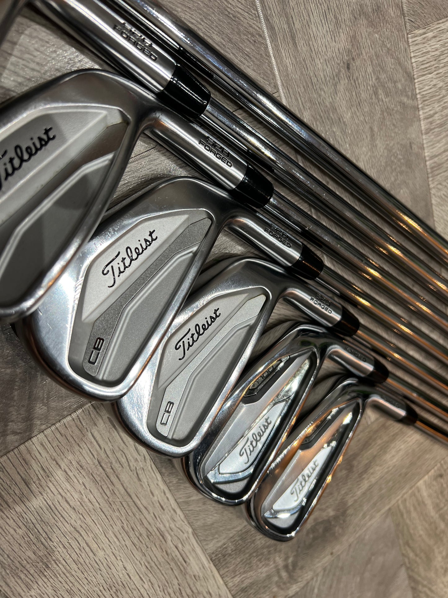 TITLEIST 620CB/T100 COMBO IRON SET (4 - PW, Mens RH, 120g Stiff Flex