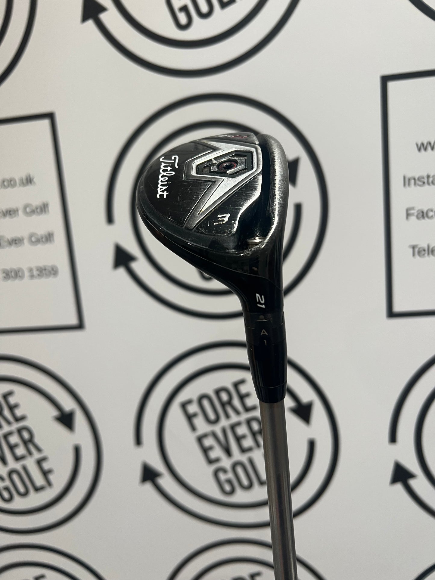 TITLEIST 915H 3 HYBRID / 21 Deg / Mens RH / 60g Reg Flex