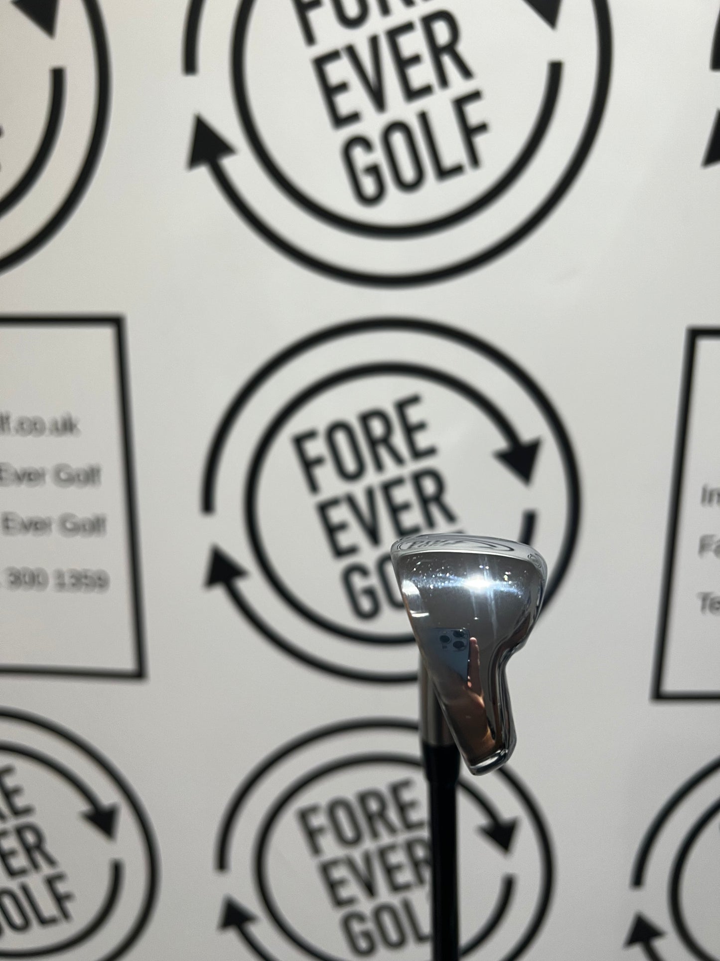TITLEIST U505 4 IRON / Mens RH / 80g Regular Flex (5.5)