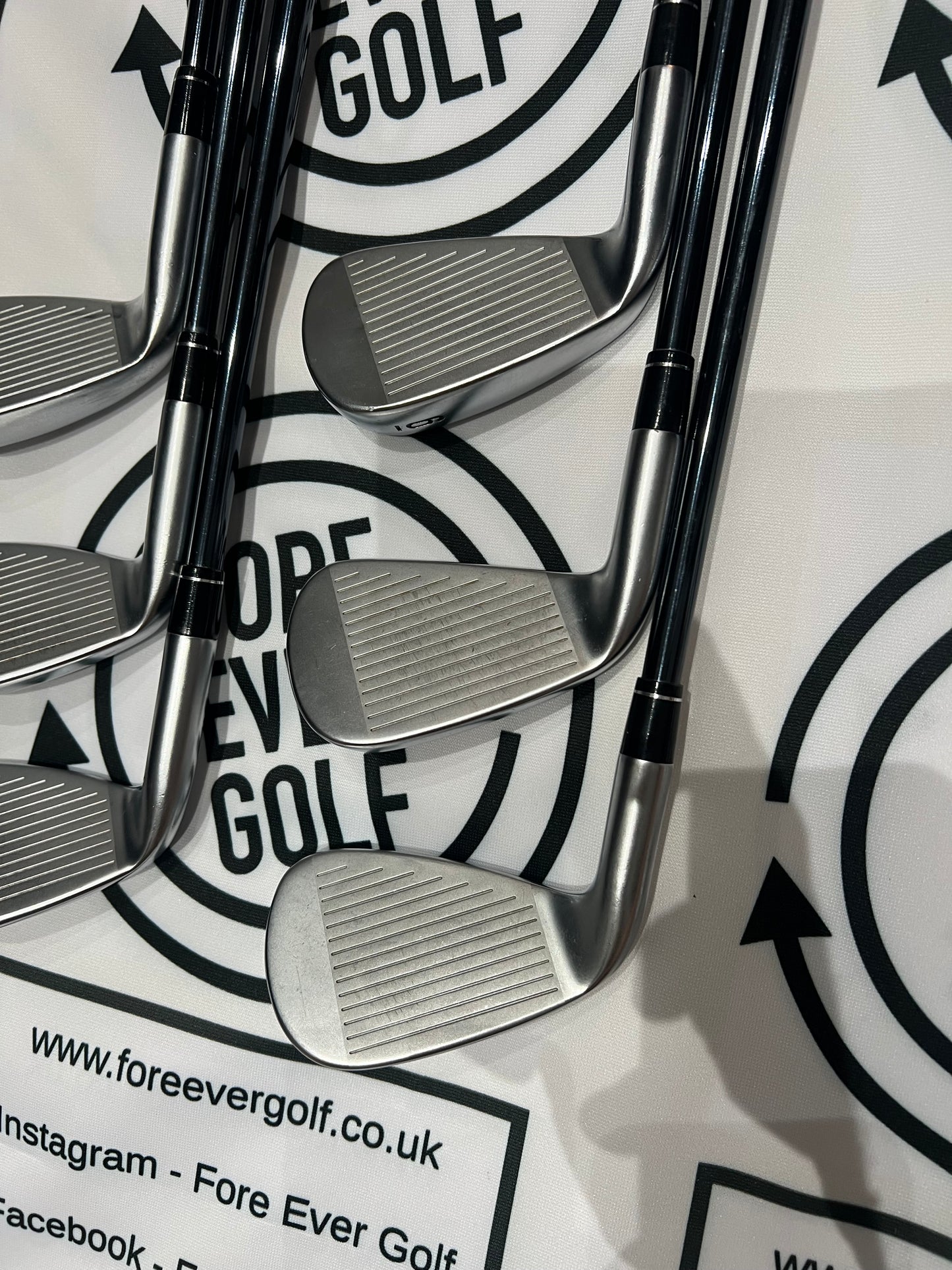 CALLAWAY DCB IRONS / 6 - AW / Mens RH / 65g Reg Flex / Graphite Shafts