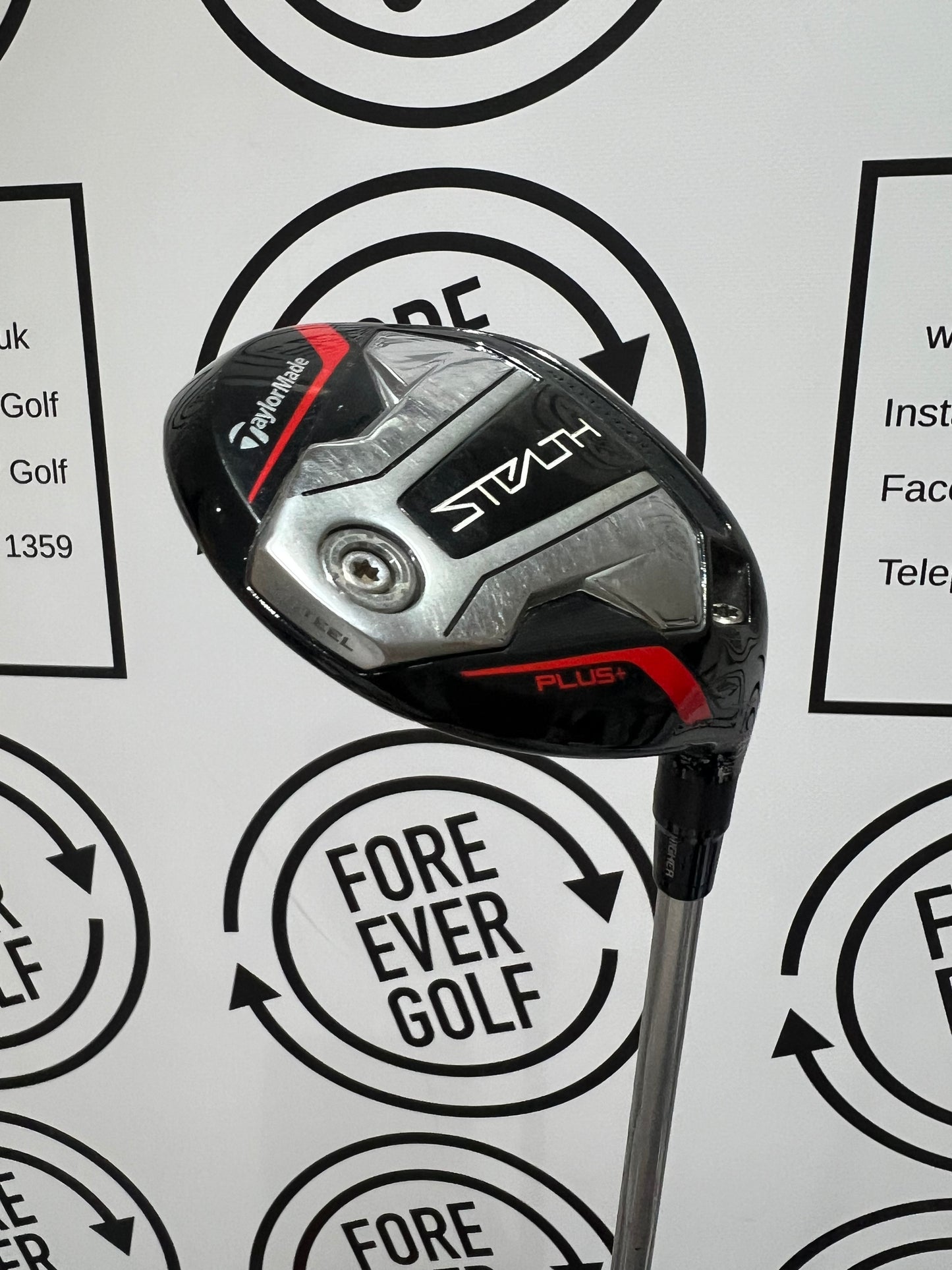 TAYLORMADE STEALTH PLUS+ ROCKET 3 WOOD / 13.5 Deg / RH / 60g Stiff Flex