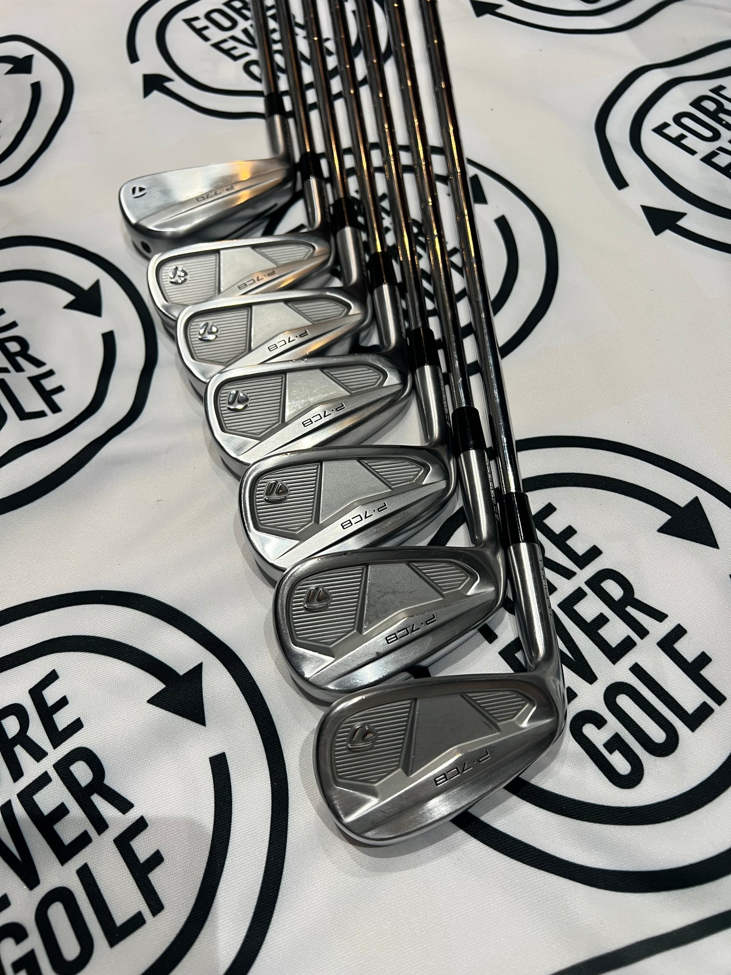 TAYLORMADE P7CB/770 COMBO IRONS / 4 - PW / LH / Stiff Flex